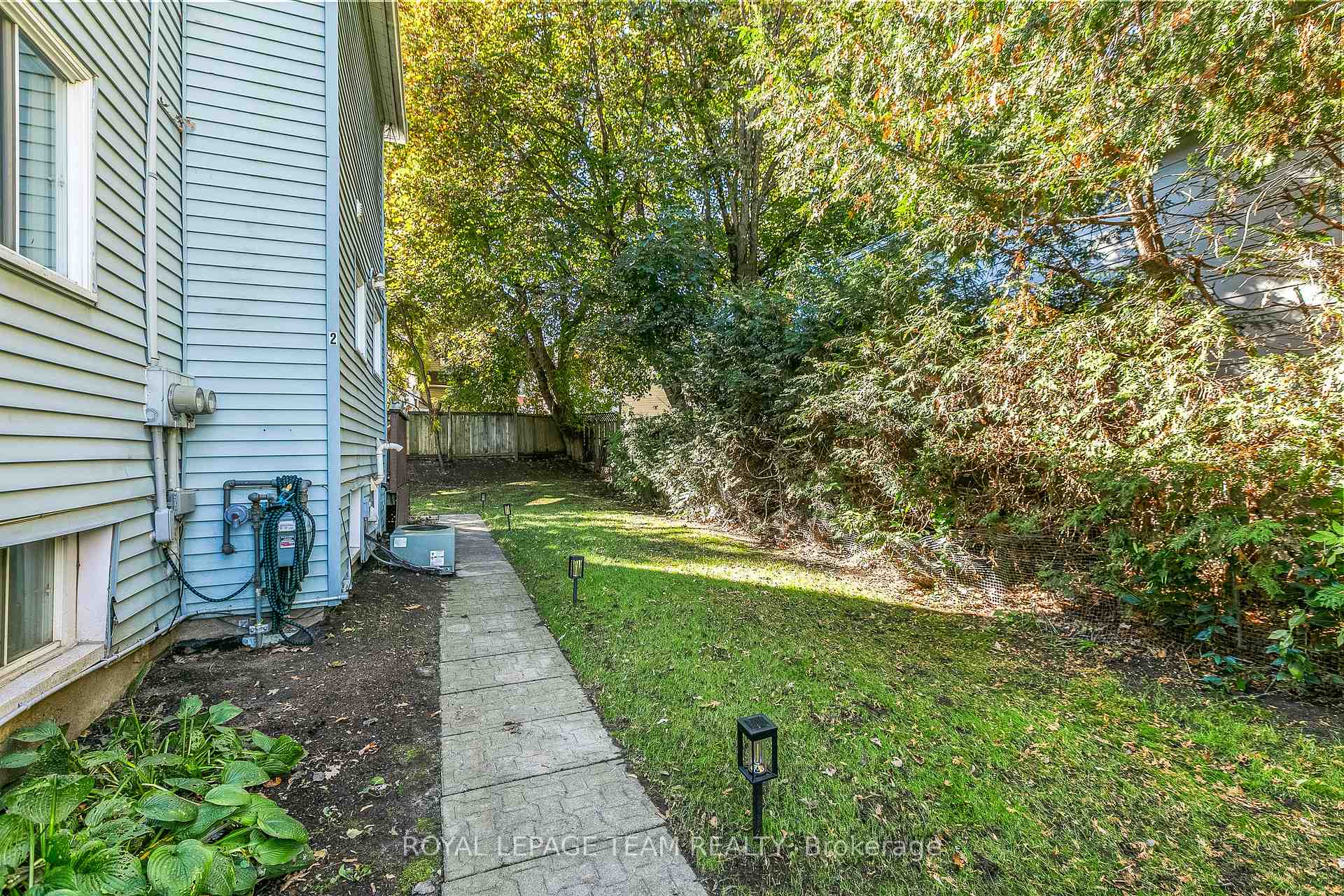 Photo 23 of 44 Ste Cecile Street, Ottawa, Vanier — HOMEH