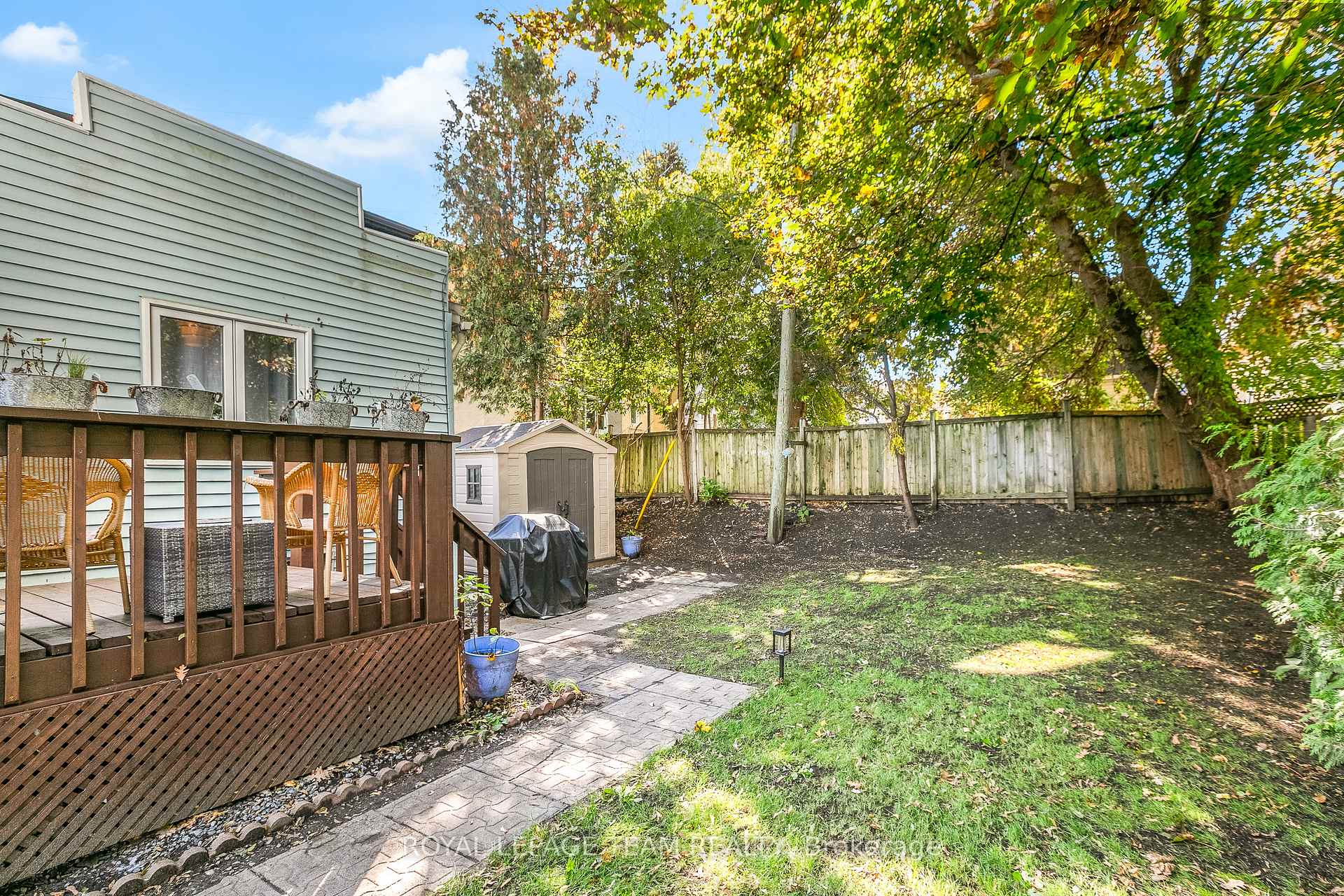 Photo 24 of 44 Ste Cecile Street, Ottawa, Vanier — HOMEH