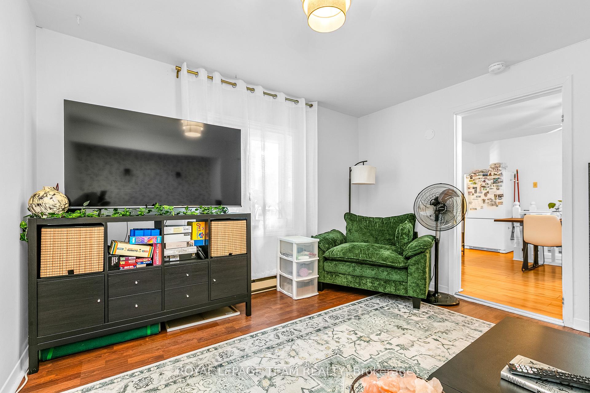 Photo 33 of 44 Ste Cecile Street, Ottawa, Vanier — HOMEH