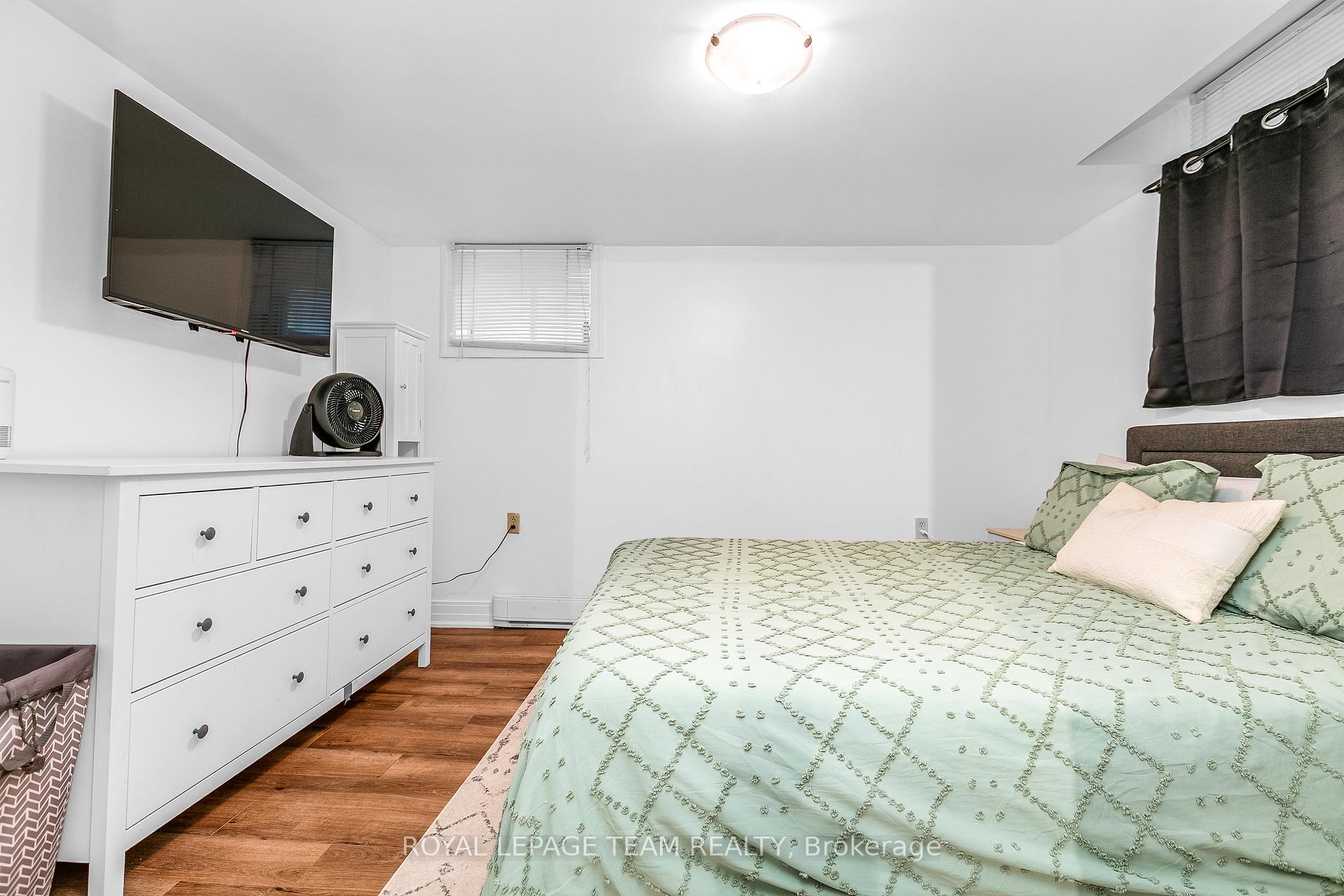 Photo 36 of 44 Ste Cecile Street, Ottawa, Vanier — HOMEH