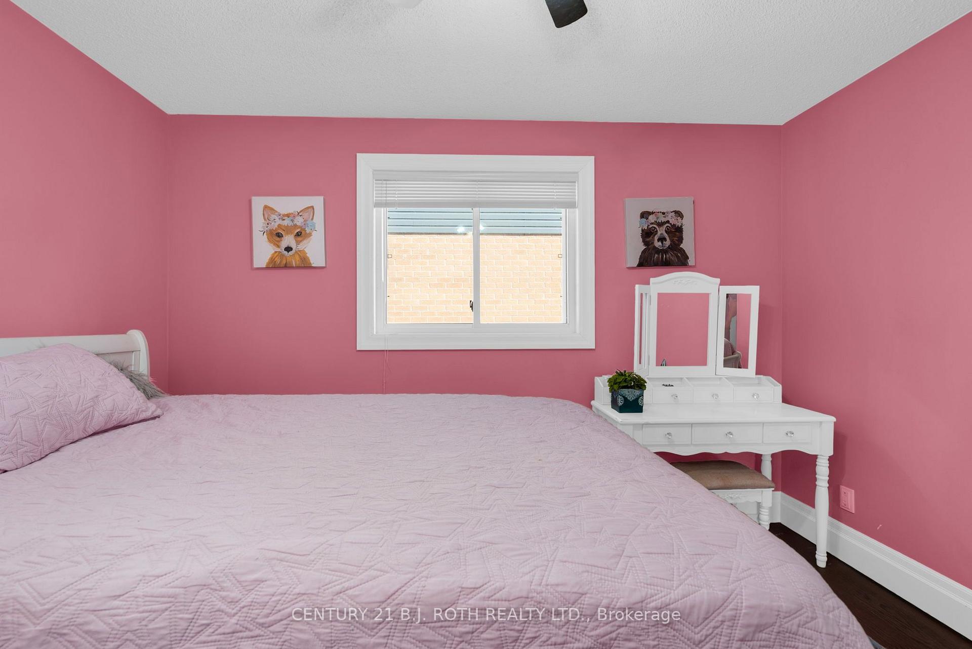 Photo 20 of 2 Brushwood Crescent, Barrie, Bayshore — HOMEH