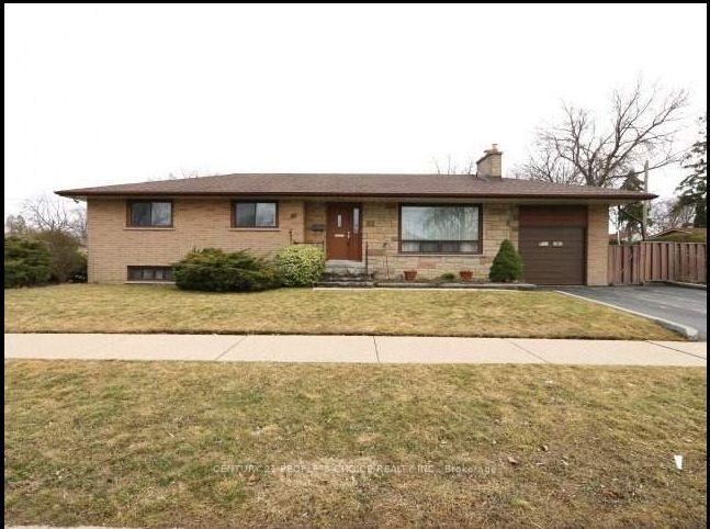 Photo 2 of 67 Cornwall Road, Brampton, Brampton East — HOMEH