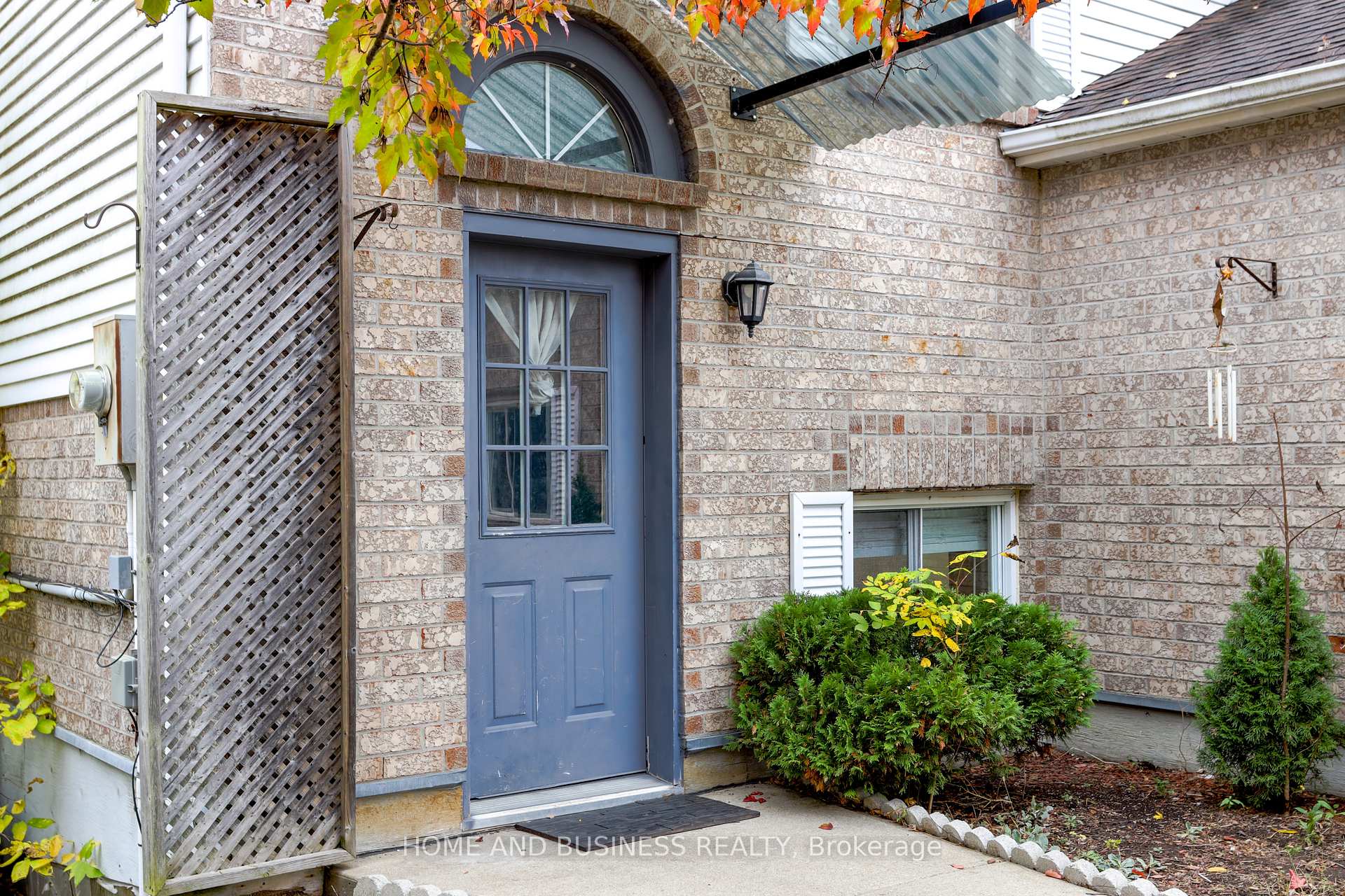 Photo 5 of 1 D'aubigny Road, Brantford, West Brant — HOMEH