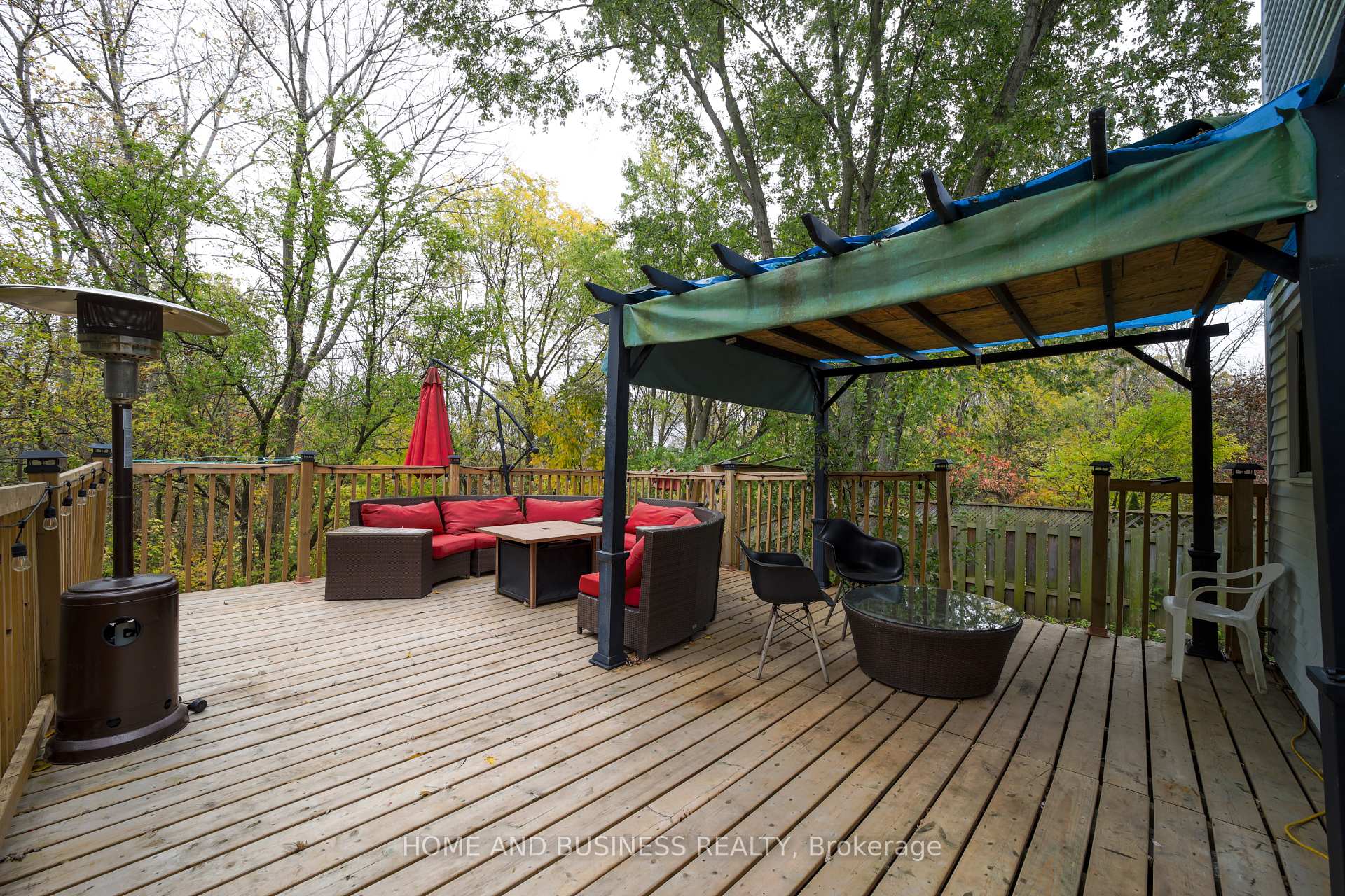 Photo 24 of 1 D'aubigny Road, Brantford, West Brant — HOMEH