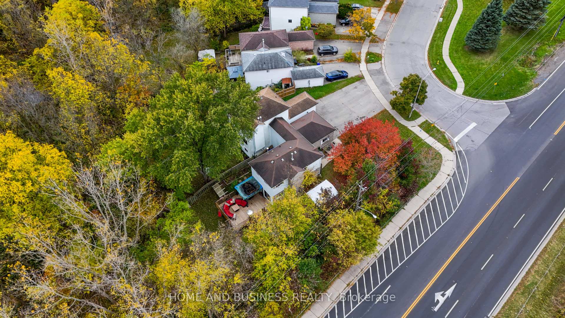 Photo 36 of 1 D'aubigny Road, Brantford, West Brant — HOMEH