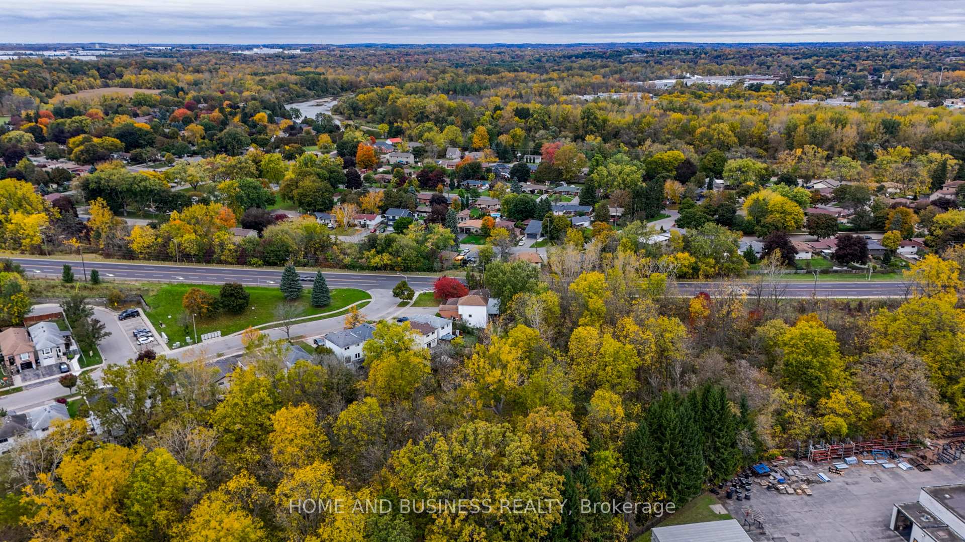 Photo 40 of 1 D'aubigny Road, Brantford, West Brant — HOMEH