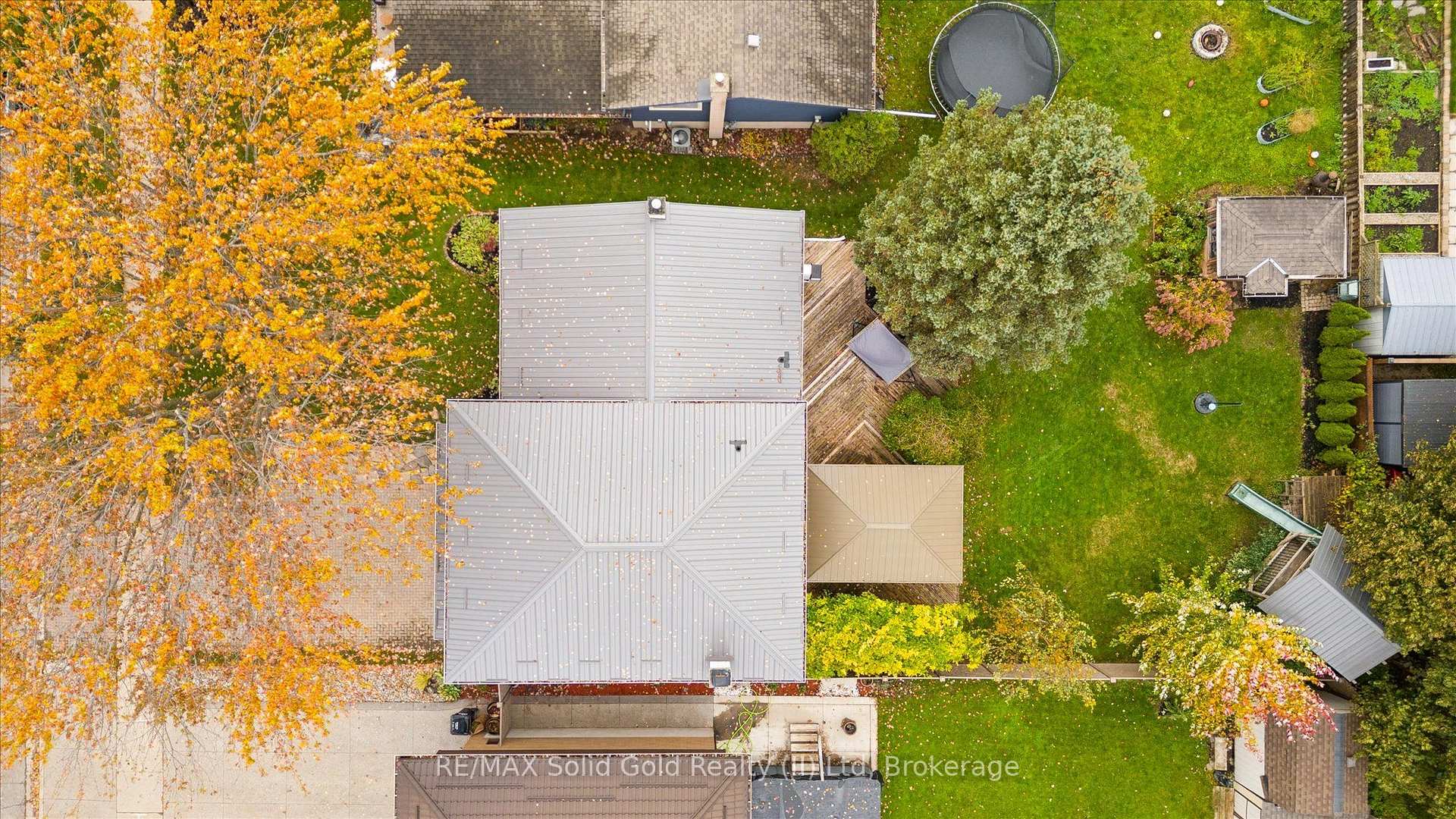 Photo 38 of 127 Gay Crescent, Kitchener, Stanley Park — HOMEH