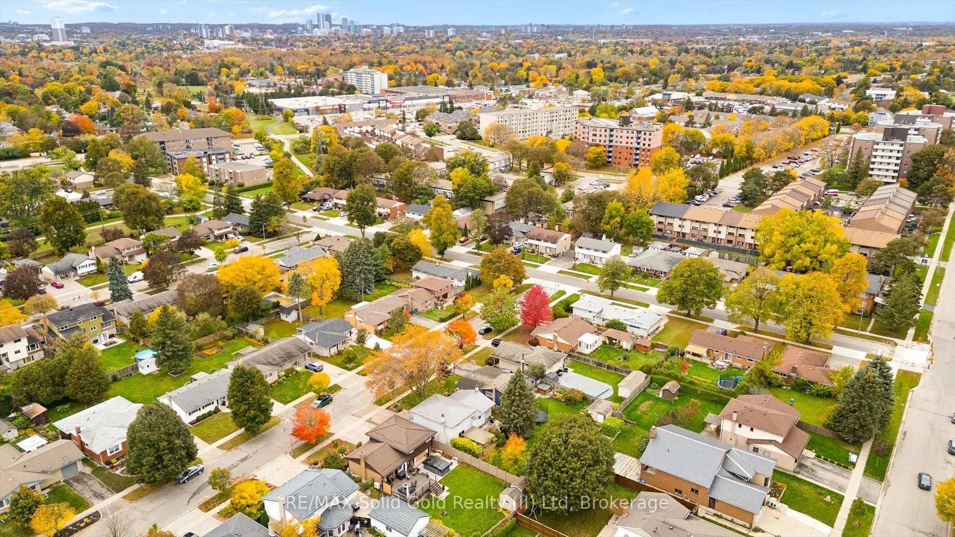 Photo 41 of 127 Gay Crescent, Kitchener, Stanley Park — HOMEH