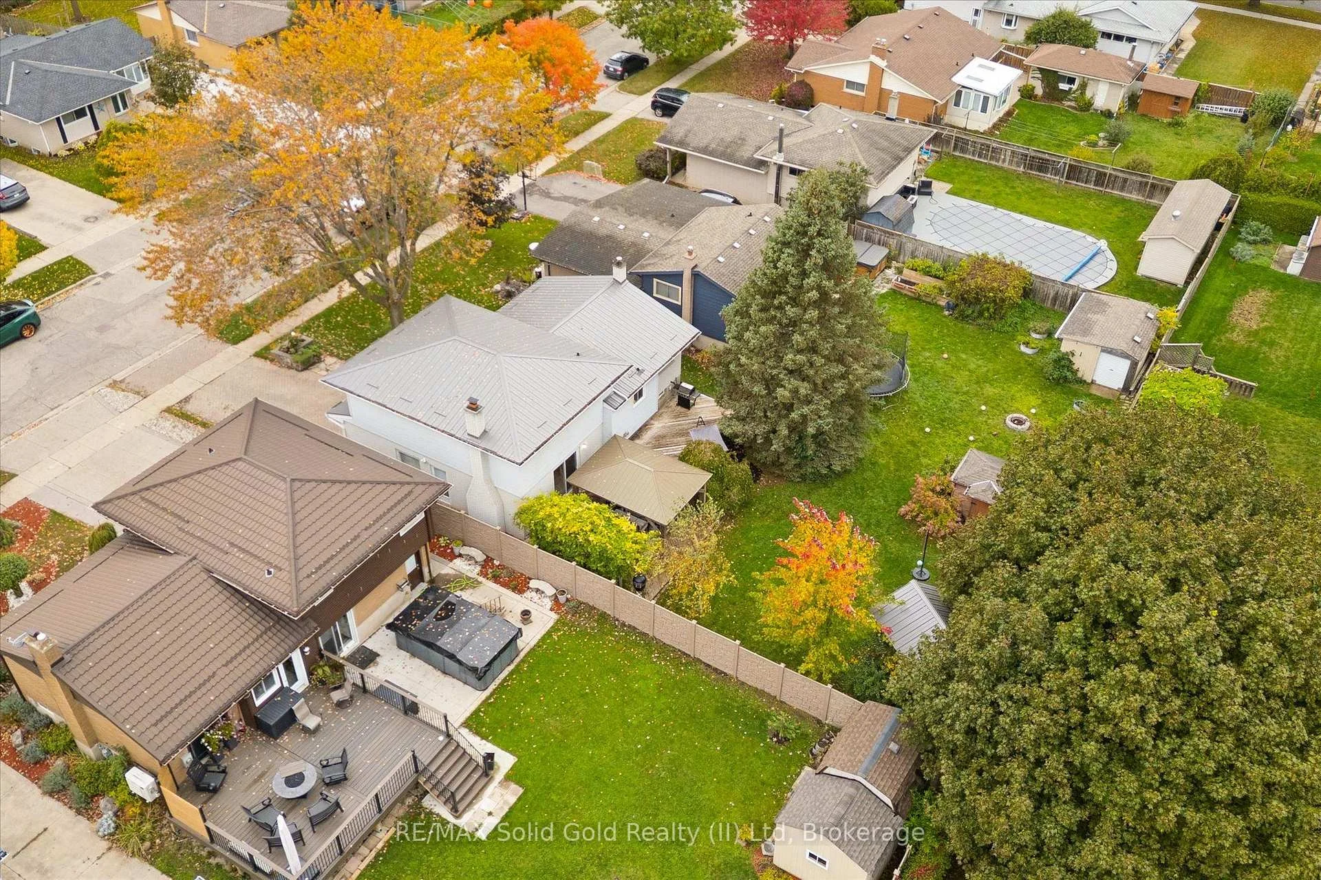 Photo 44 of 127 Gay Crescent, Kitchener, Stanley Park — HOMEH