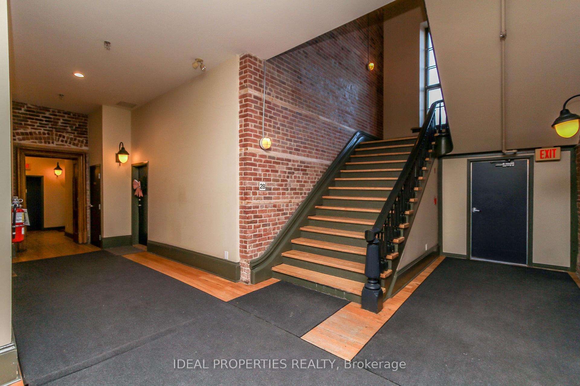 Photo 3 of Unit 101, 589 Rideau Street, Ottawa, Lower Town — HOMEH