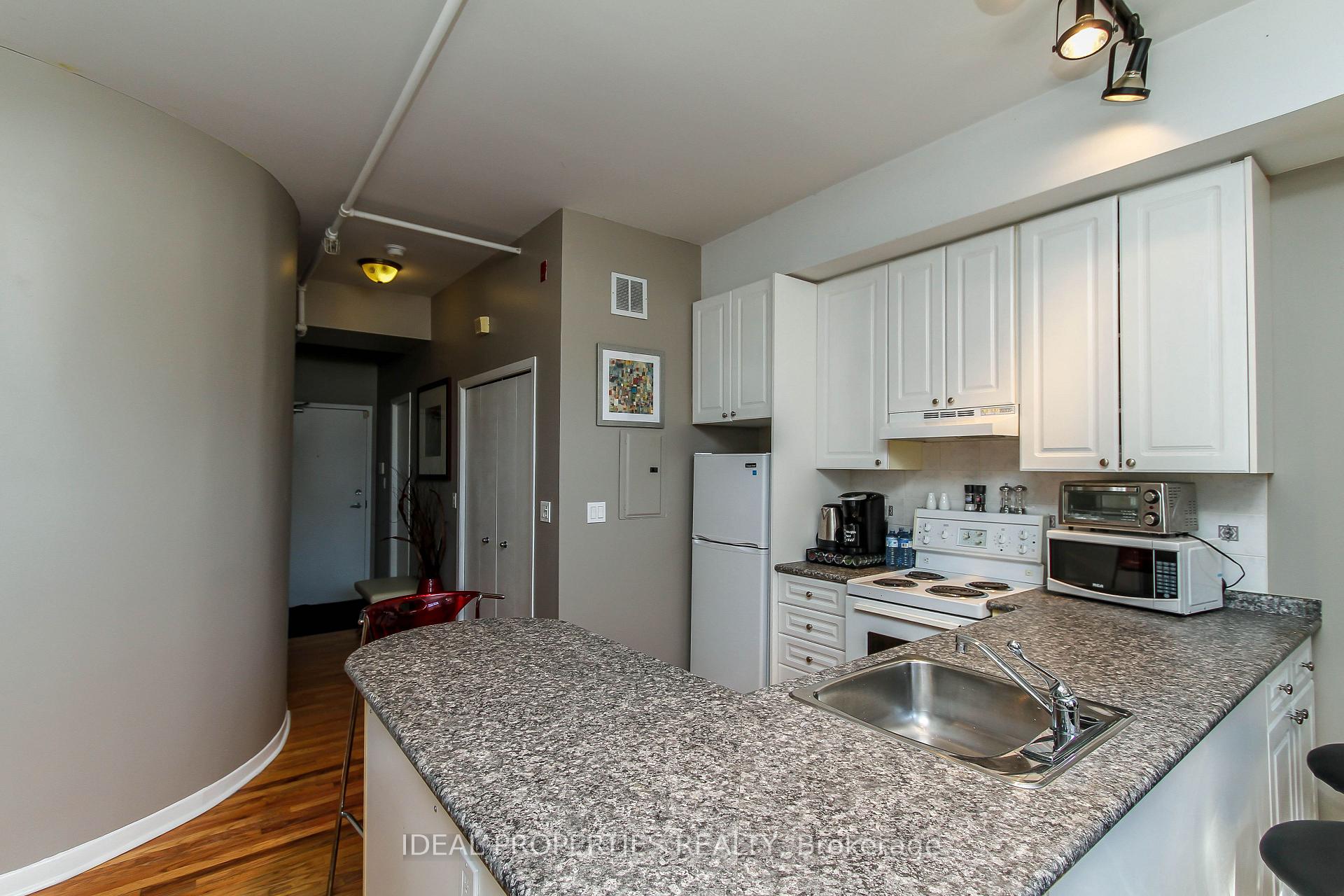 Photo 14 of Unit 101, 589 Rideau Street, Ottawa, Lower Town — HOMEH