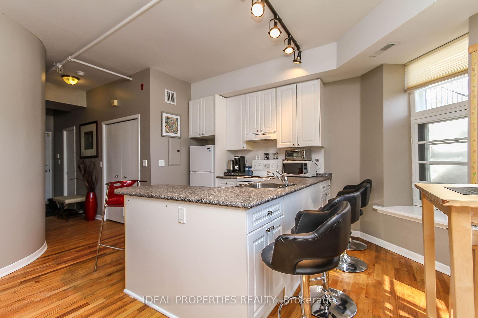 Photo 15 of Unit 101, 589 Rideau Street, Ottawa, Lower Town — HOMEH