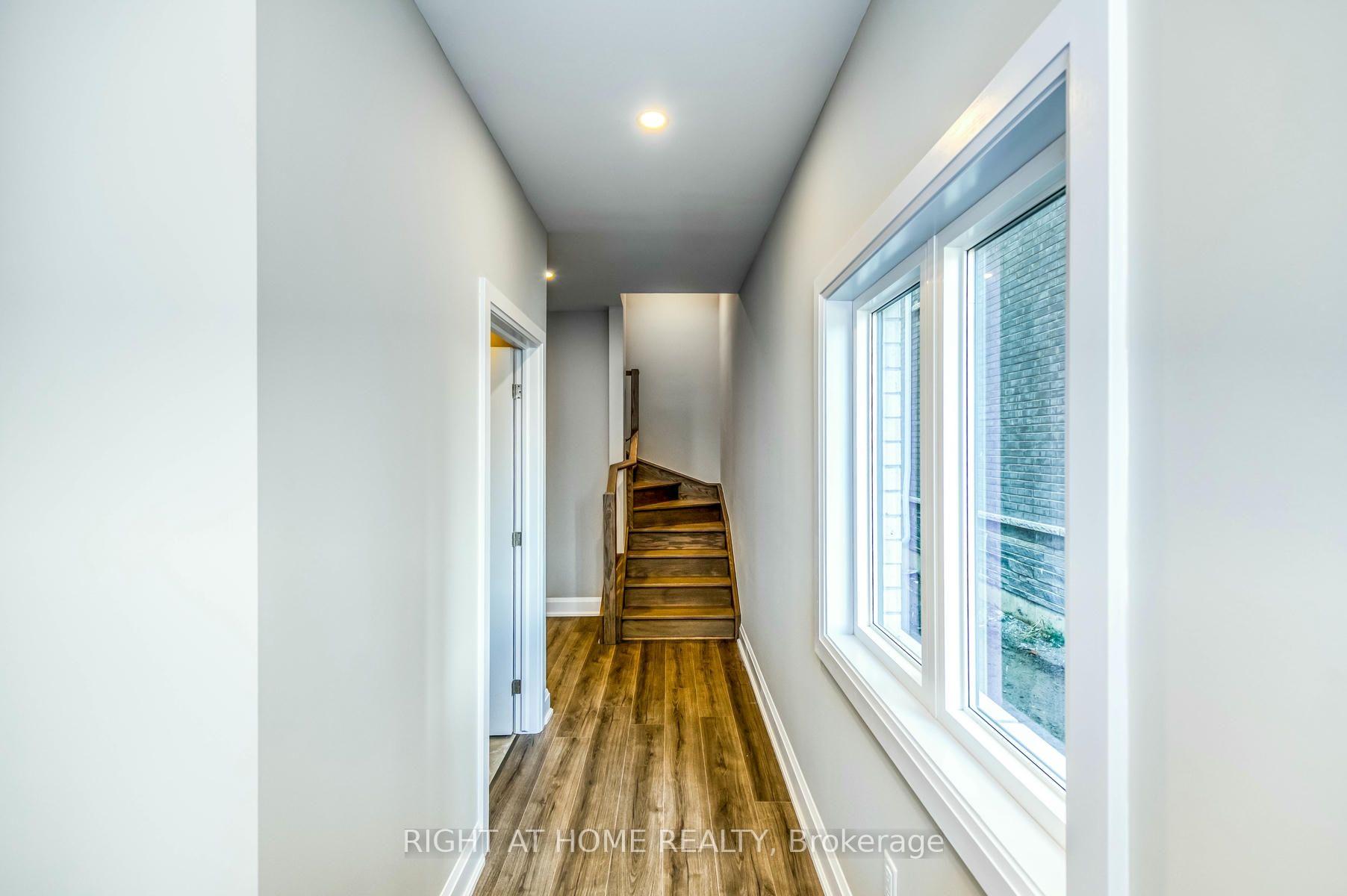 Photo 4 of Unit 20, 292 Vine Street, St. Catharines, Carlton/Bunting — HOMEH