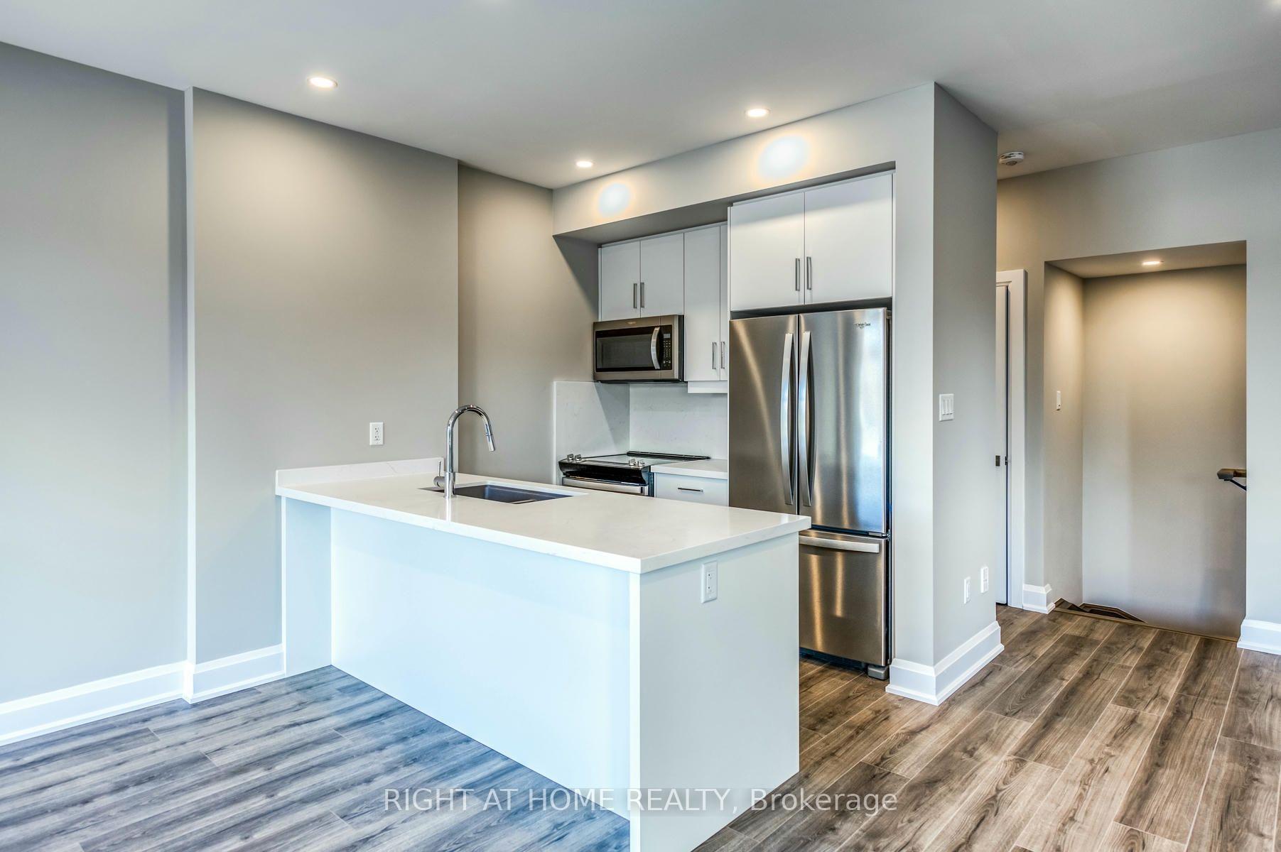 Photo 9 of Unit 20, 292 Vine Street, St. Catharines, Carlton/Bunting — HOMEH