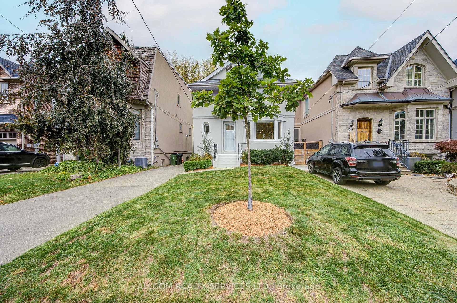 Photo 3 of 164 Glenvale Boulevard, Toronto, Leaside — HOMEH