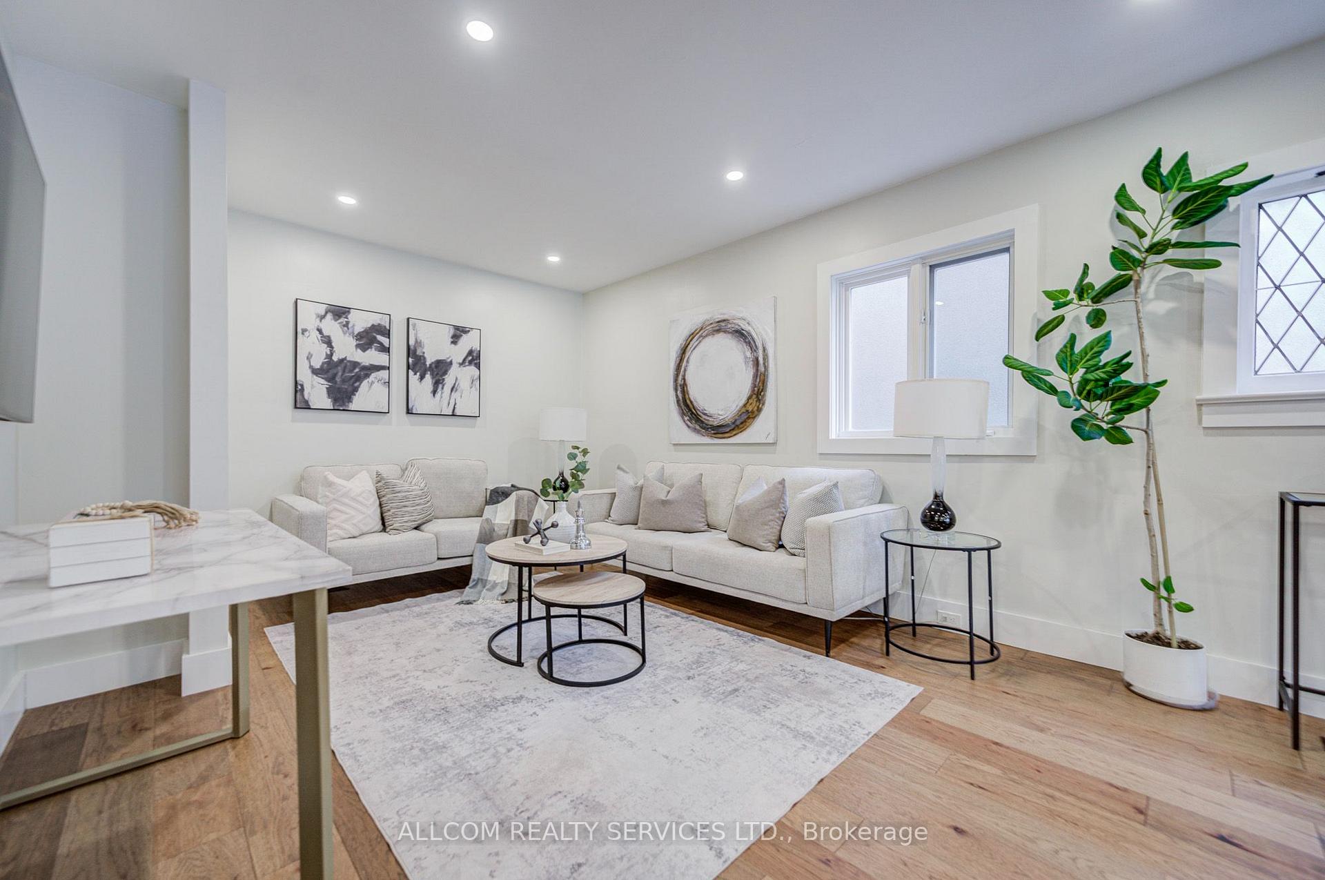 Photo 20 of 164 Glenvale Boulevard, Toronto, Leaside — HOMEH