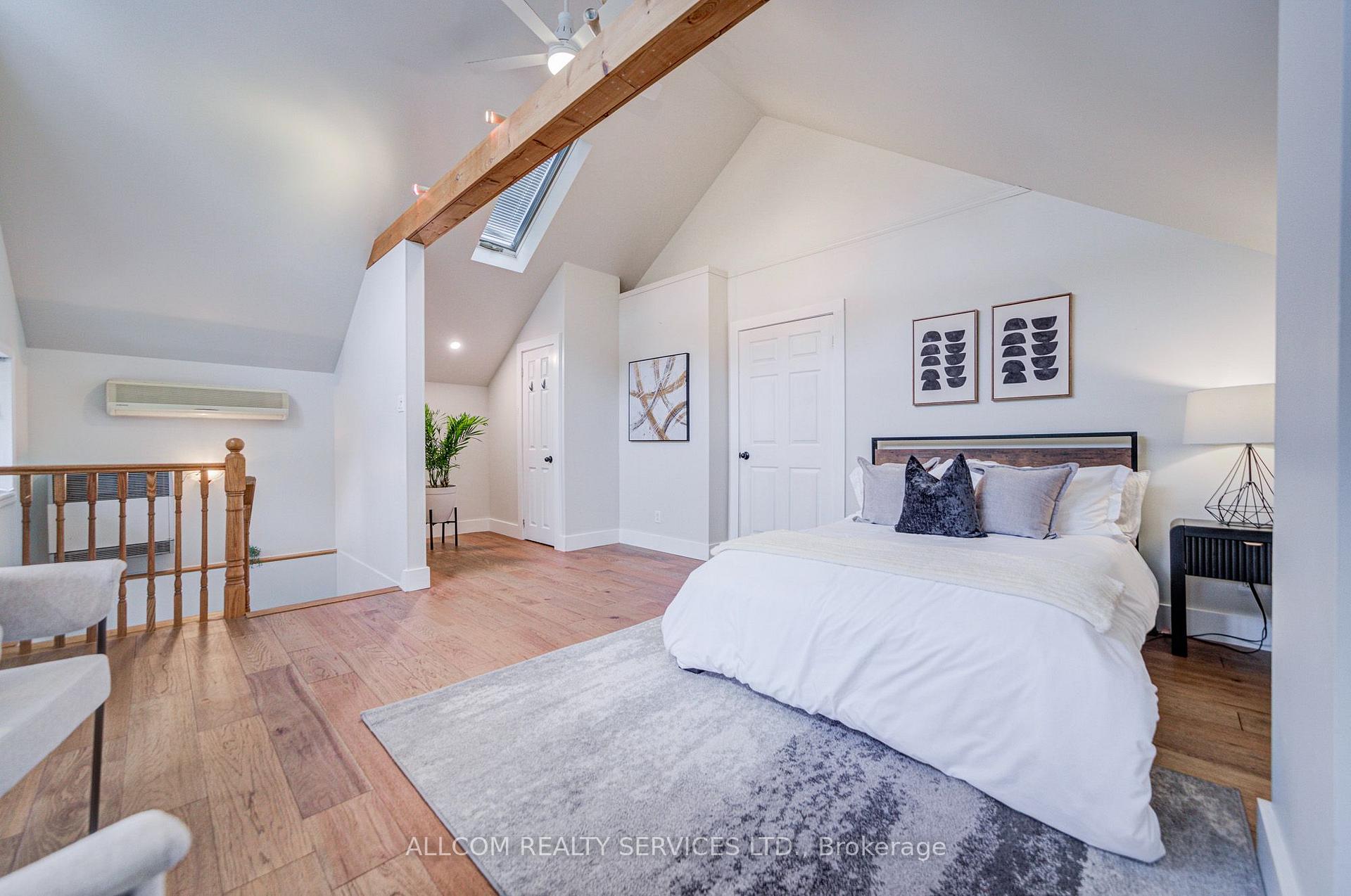 Photo 39 of 164 Glenvale Boulevard, Toronto, Leaside — HOMEH