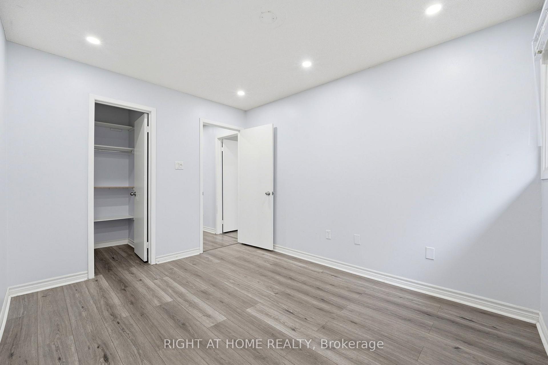 Photo 25 of Unit 21, 35 Chipstead Avenue, Brampton, Northwood Park — HOMEH