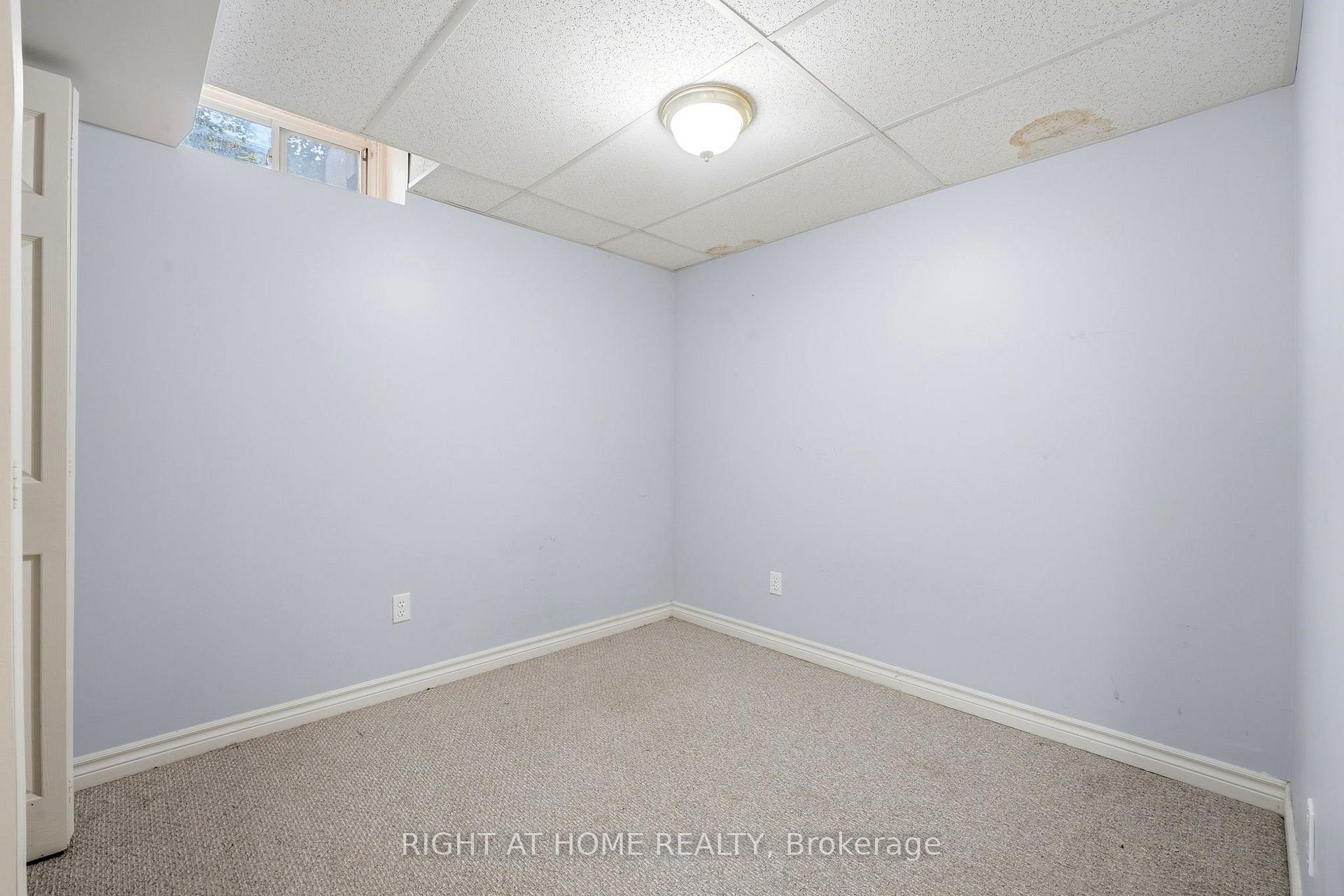 Photo 28 of Unit 21, 35 Chipstead Avenue, Brampton, Northwood Park — HOMEH