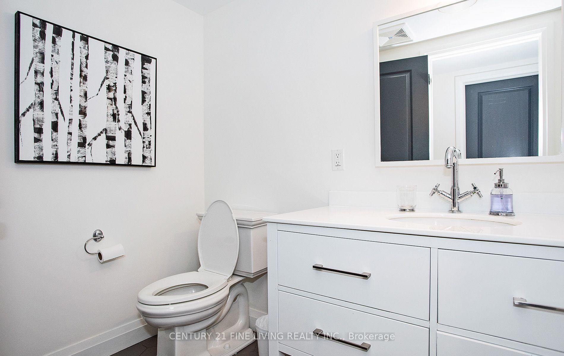 Photo 9 of Unit lower, 64 Lakeview Avenue, Toronto, Trinity-Bellwoods — HOMEH