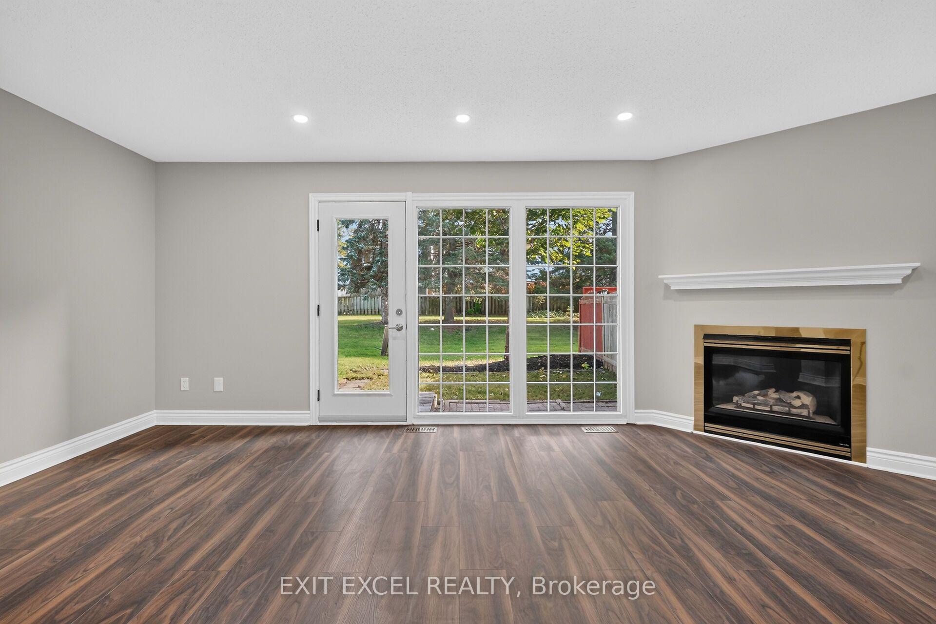 Photo 9 of 2712 Baseline Road, Ottawa, Leslie Park — HOMEH