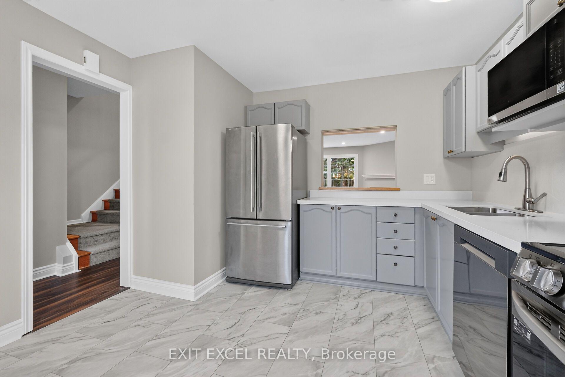 Photo 19 of 2712 Baseline Road, Ottawa, Leslie Park — HOMEH
