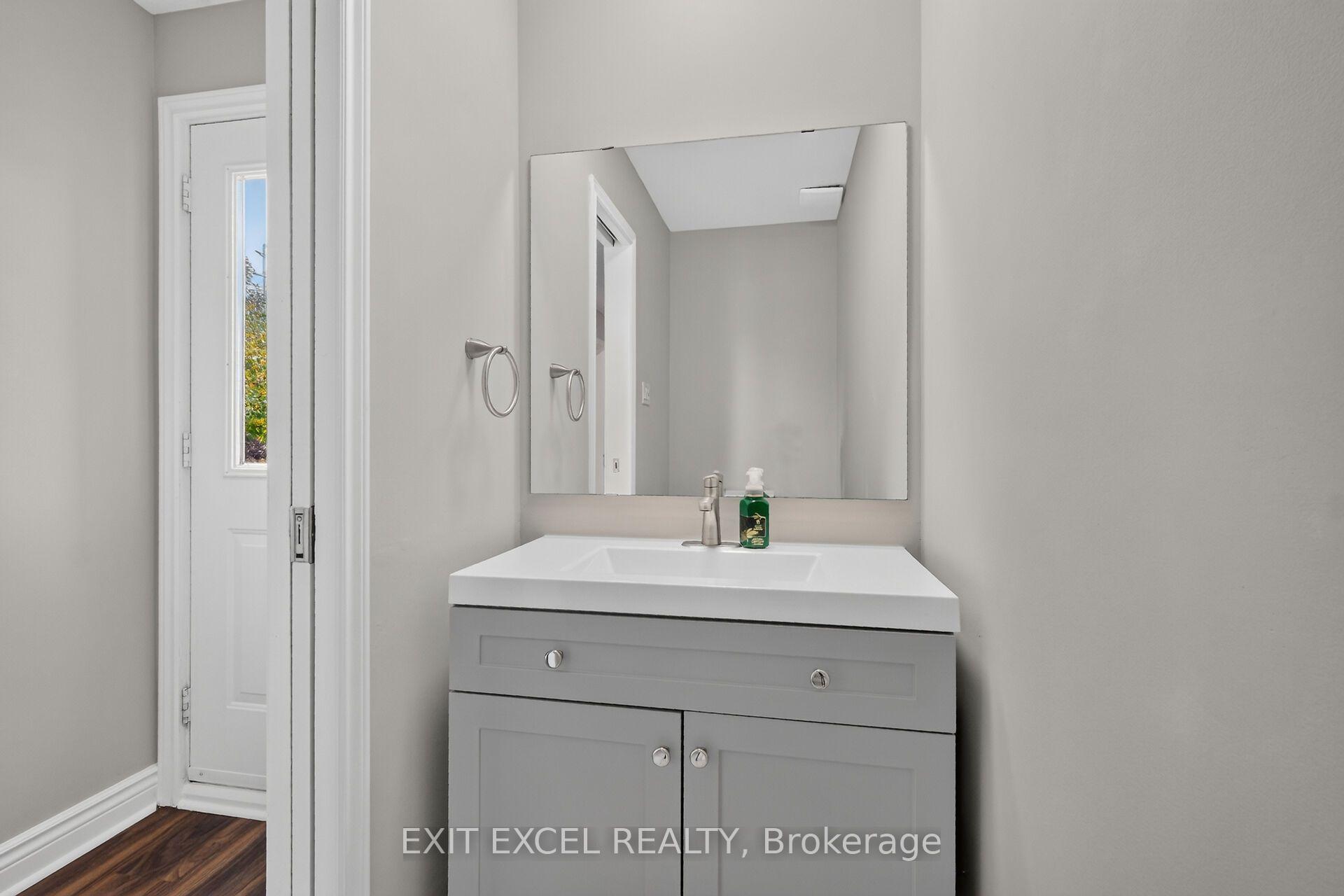 Photo 21 of 2712 Baseline Road, Ottawa, Leslie Park — HOMEH