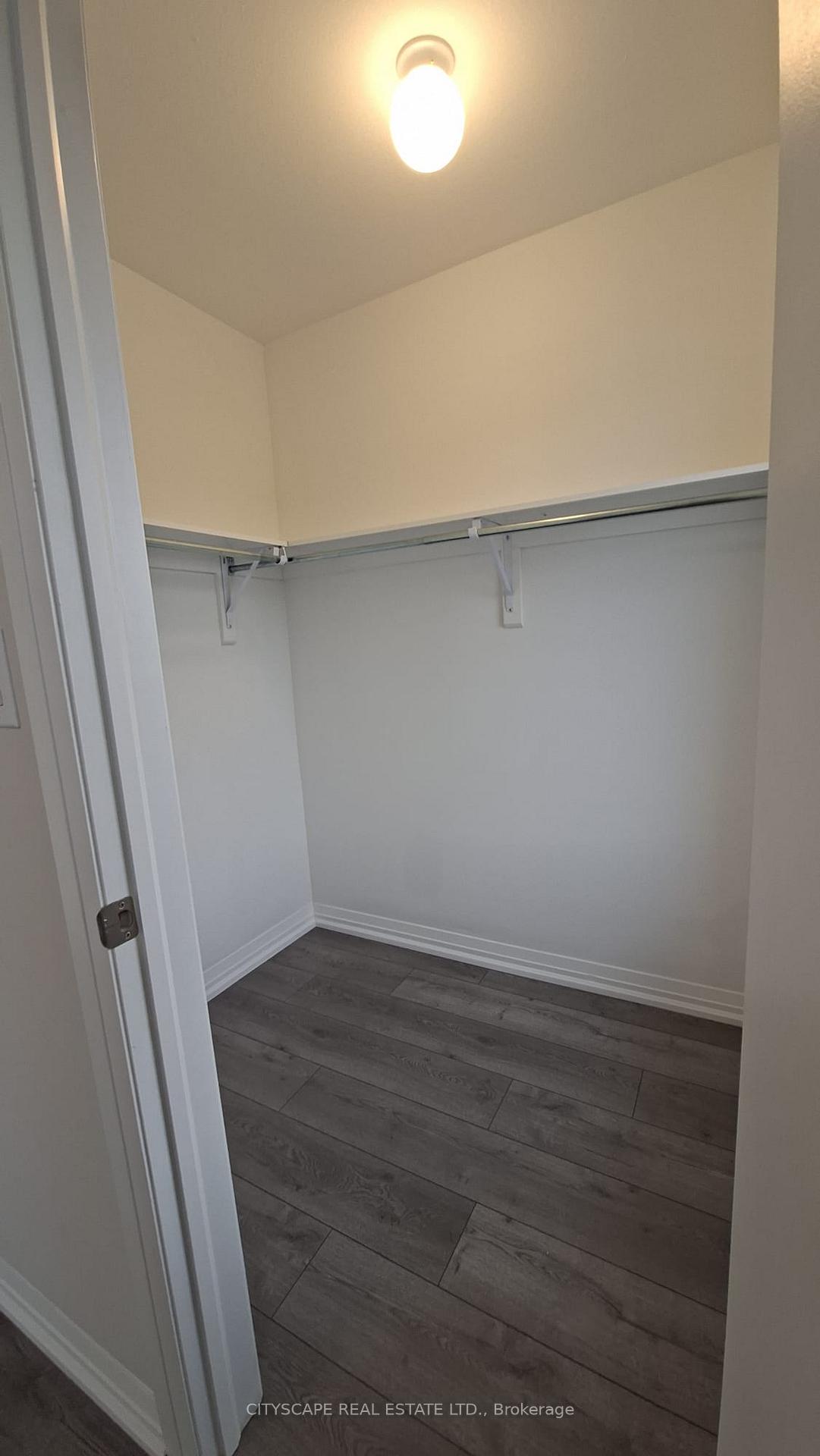 Photo 12 of 69 Bur Oak Drive, Thorold, Confederation Heights — HOMEH