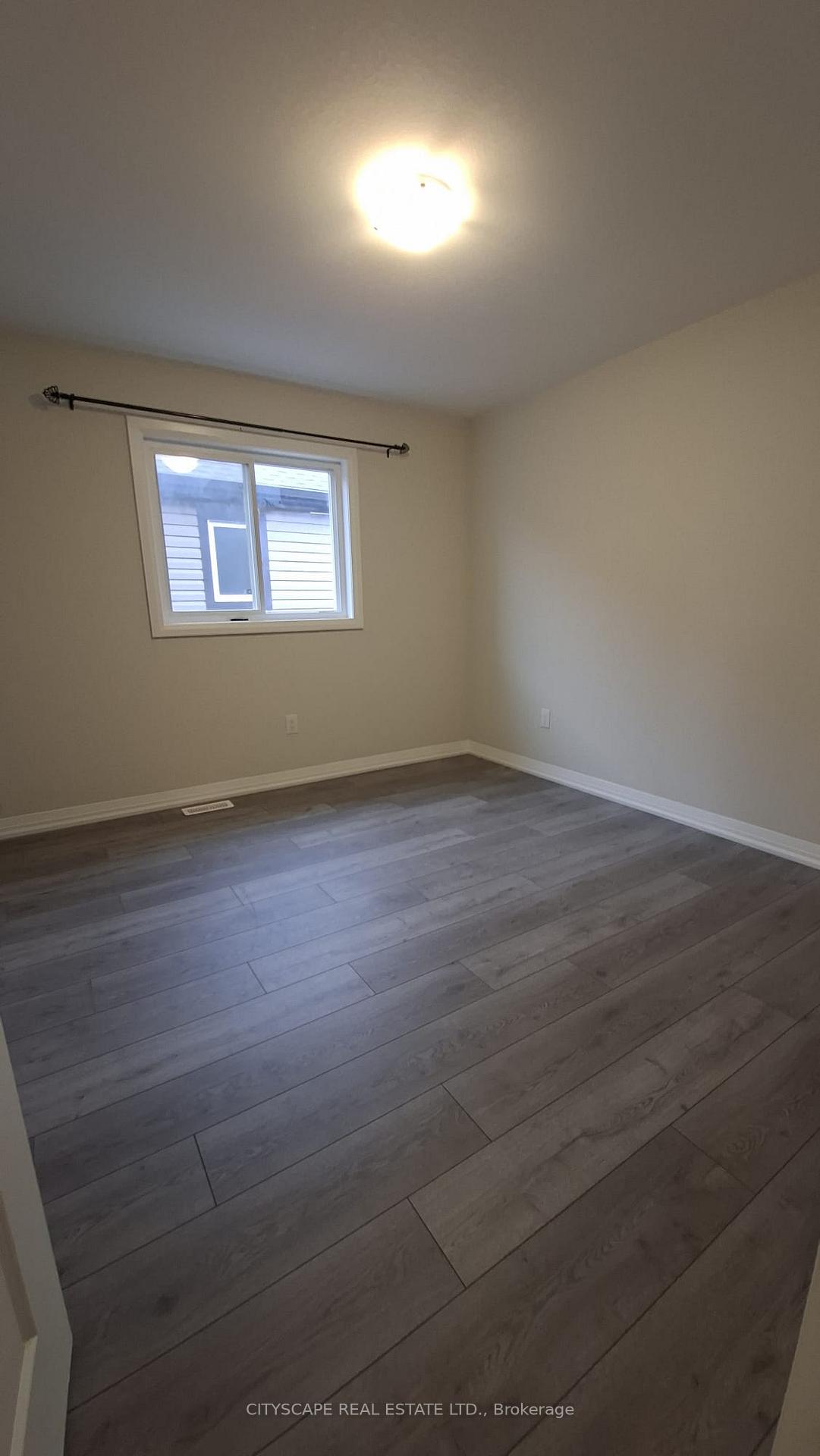 Photo 17 of 69 Bur Oak Drive, Thorold, Confederation Heights — HOMEH