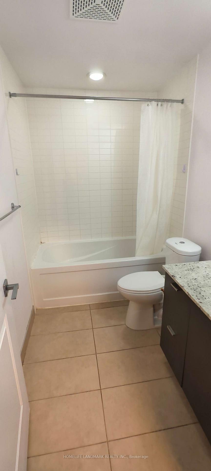 Photo 8 of Unit 3405, 88 Sheppard Avenue E, North York, Willowdale East — HOMEH