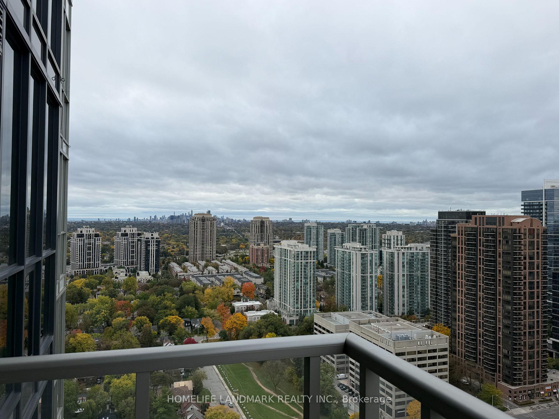 Photo 10 of Unit 3405, 88 Sheppard Avenue E, North York, Willowdale East — HOMEH