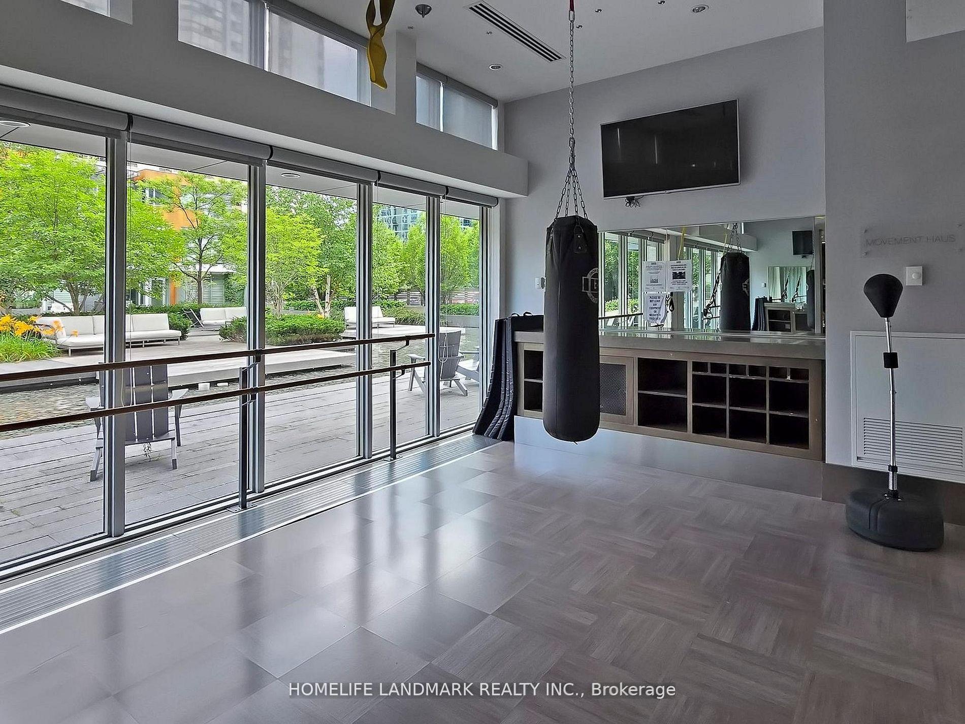 Photo 11 of Unit 3405, 88 Sheppard Avenue E, North York, Willowdale East — HOMEH