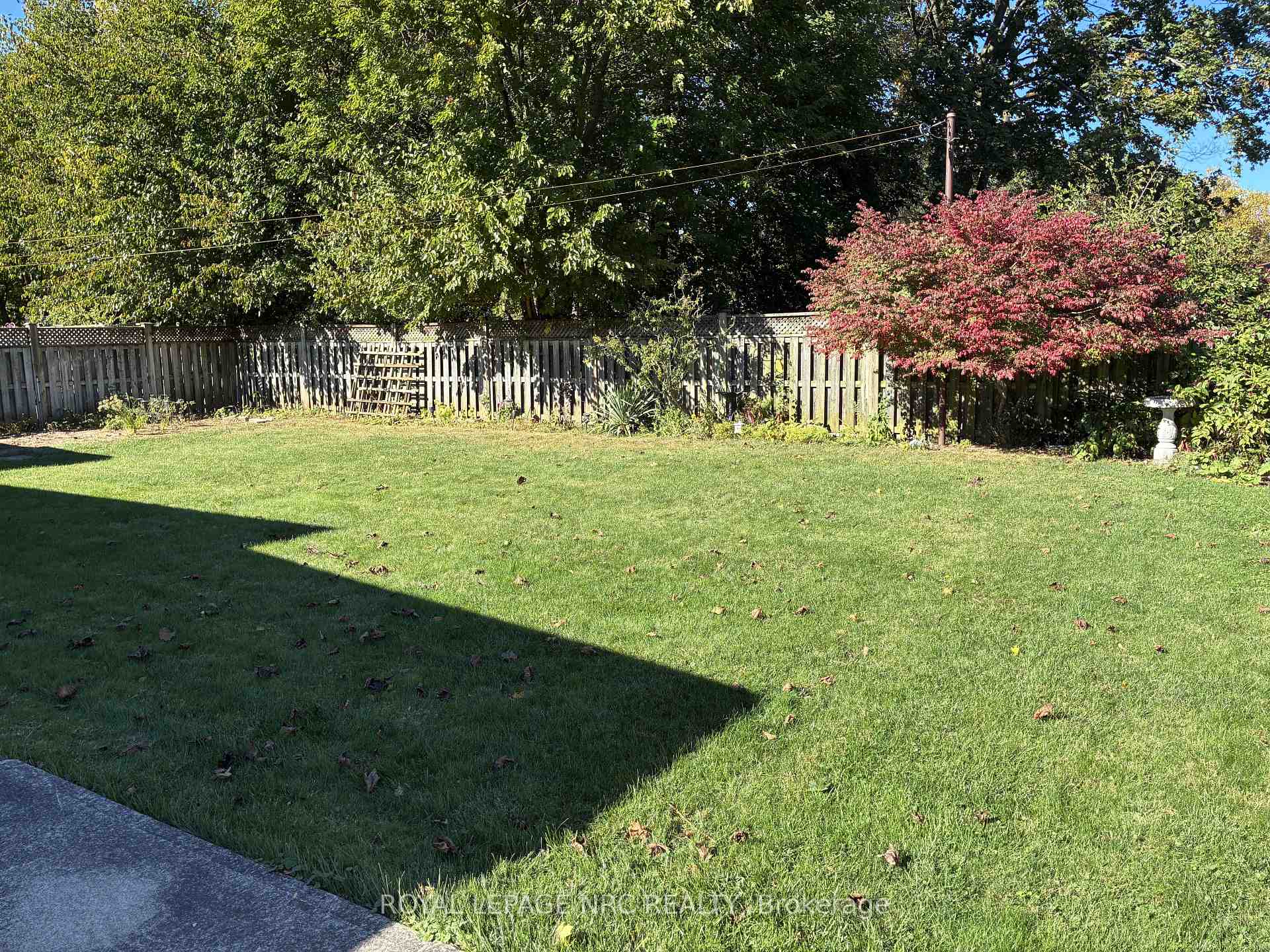 Photo 2 of 6725 Randy Drive, Niagara Falls, Morrison — HOMEH