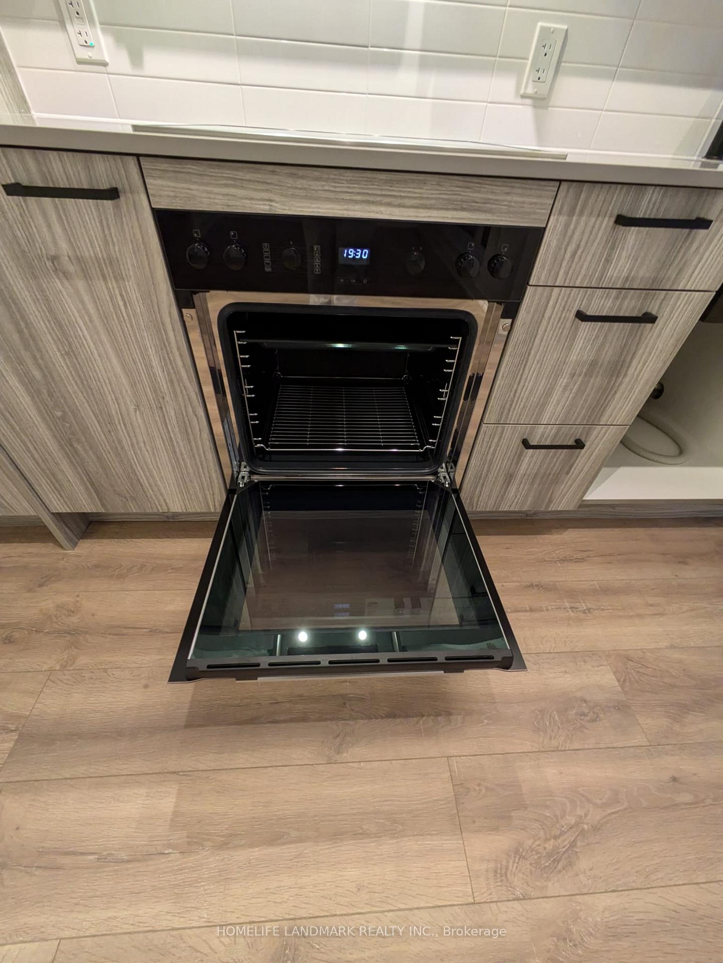 Photo 22 of Unit 518, 1 Kyle Lowry Road, North York, Banbury-Don Mills — HOMEH