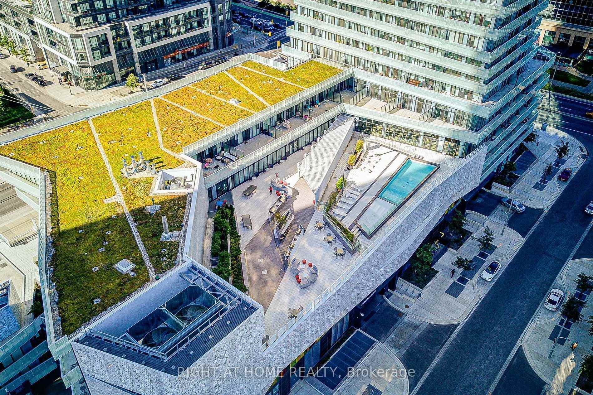 Photo 3 of Unit 6001, 3900 Confederation Parkway, Mississauga, City Centre — HOMEH