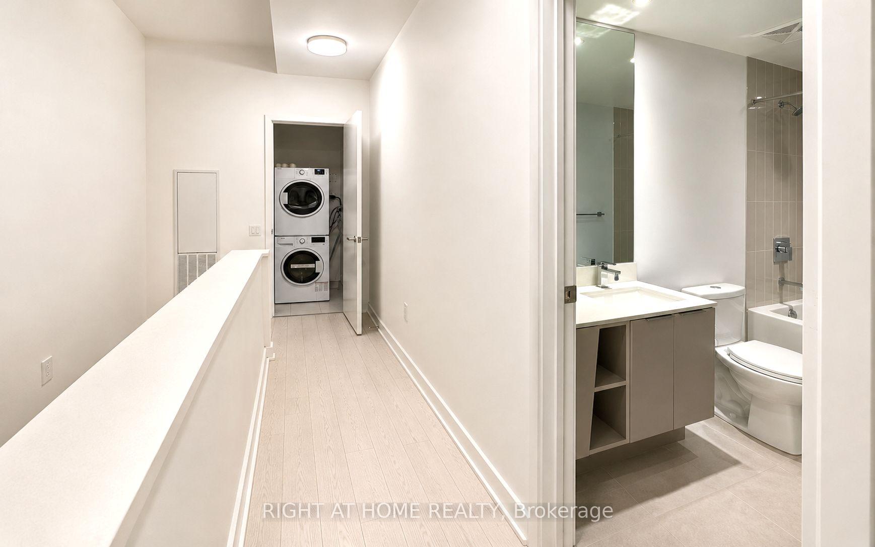 Photo 20 of Unit 6001, 3900 Confederation Parkway, Mississauga, City Centre — HOMEH