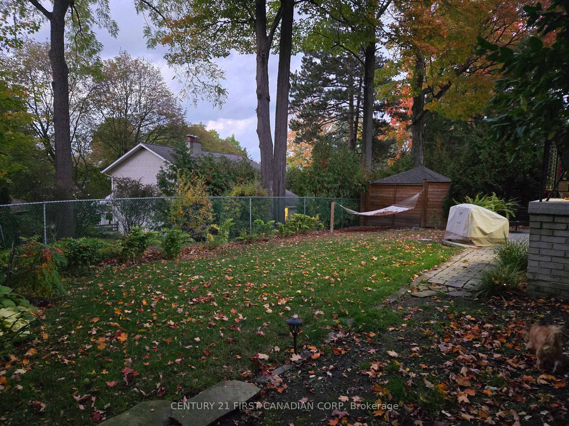 Photo 2 of Unit lower, 54 Waterford Drive, Etobicoke, Willowridge-Martingrove-Richview — HOMEH