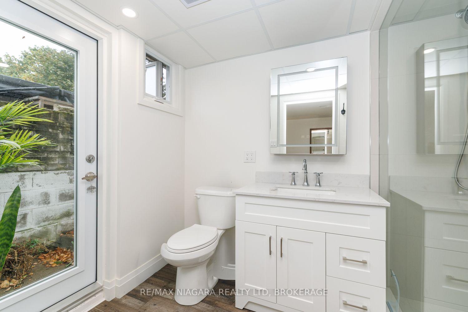 Photo 19 of 3360 Baker Crescent, Niagara Falls, Casey — HOMEH