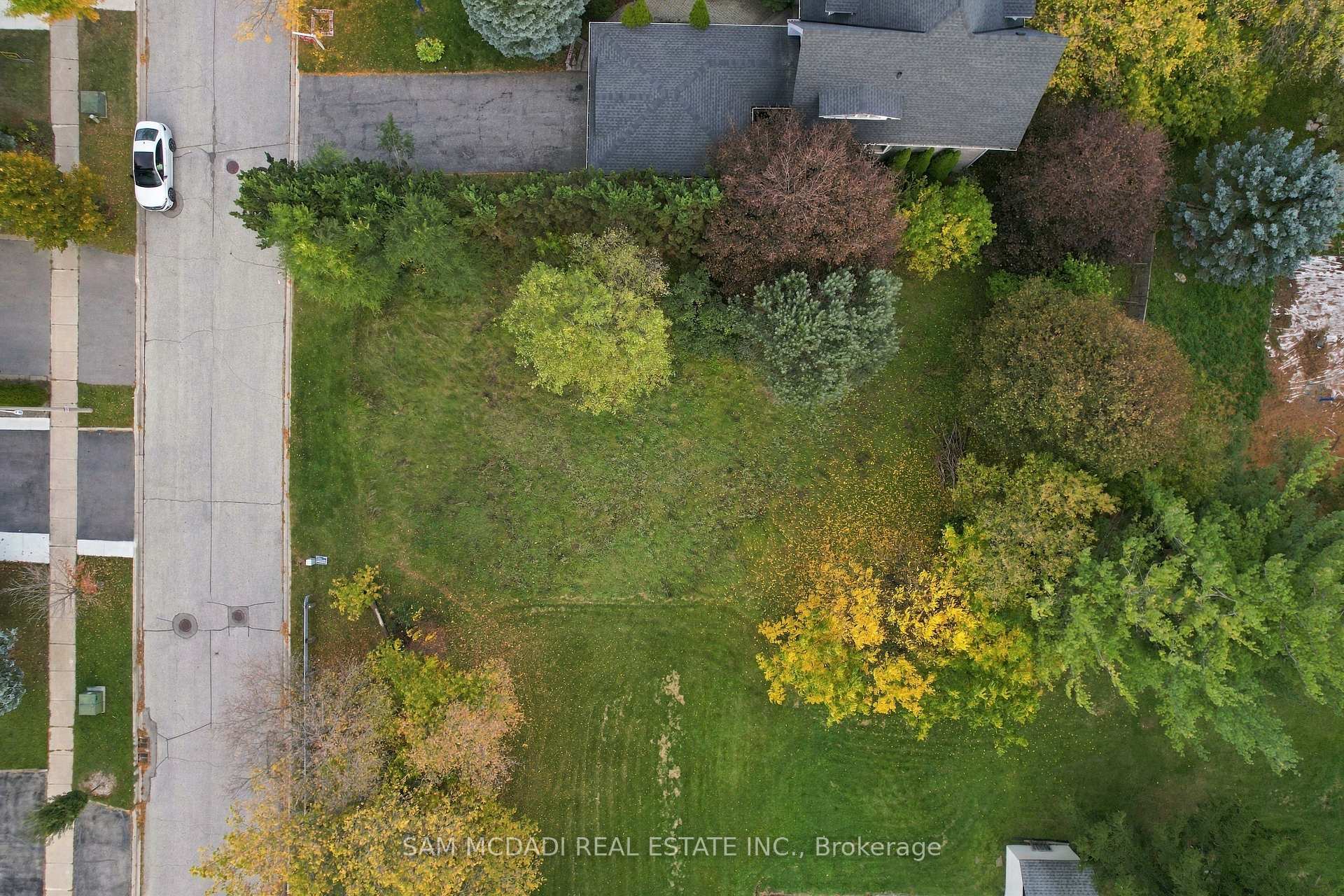 Photo 8 of 39 Cooperage Crescent, Richmond Hill, Westbrook — HOMEH