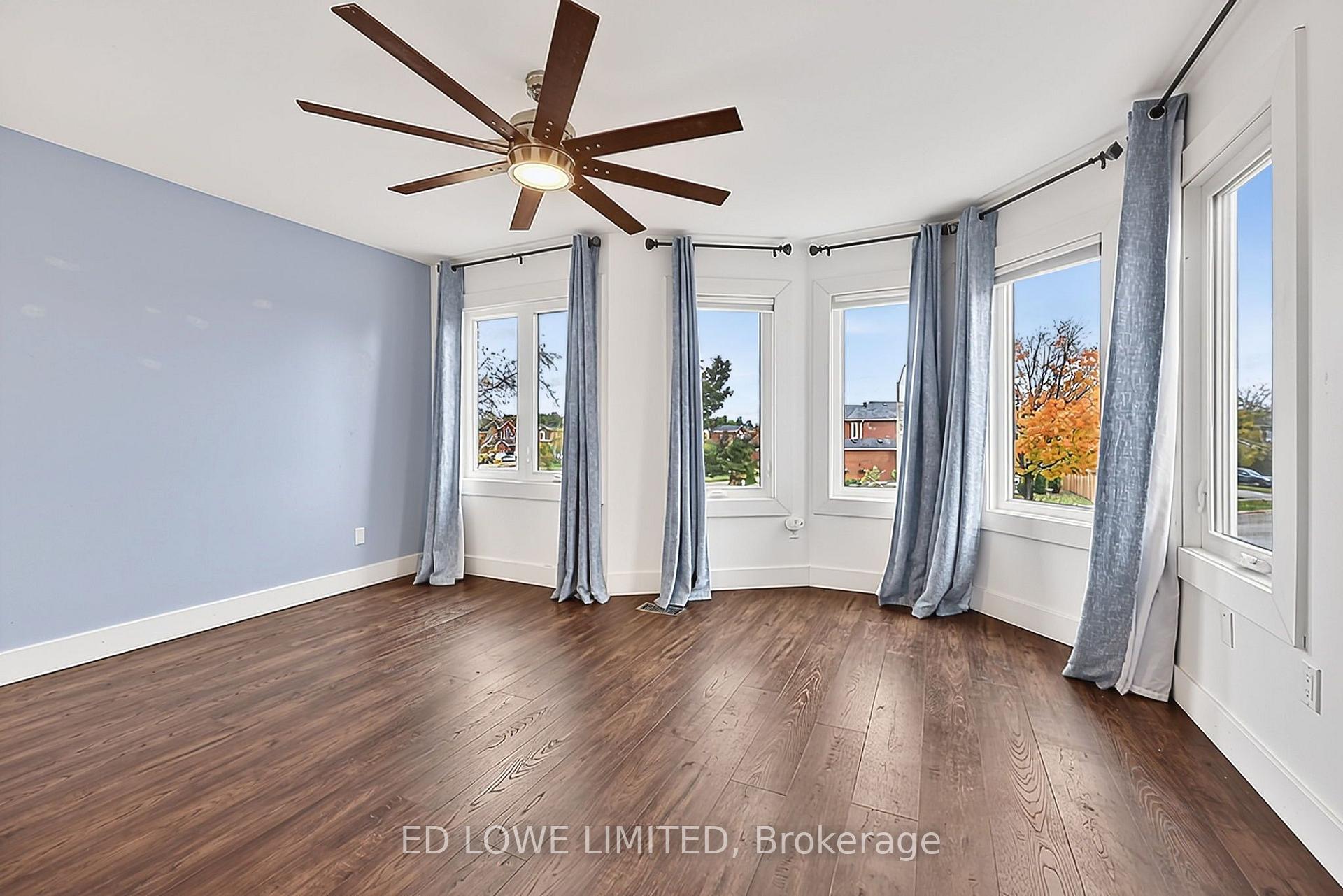 Photo 21 of 63 Weatherup Crescent, Barrie, West Bayfield — HOMEH