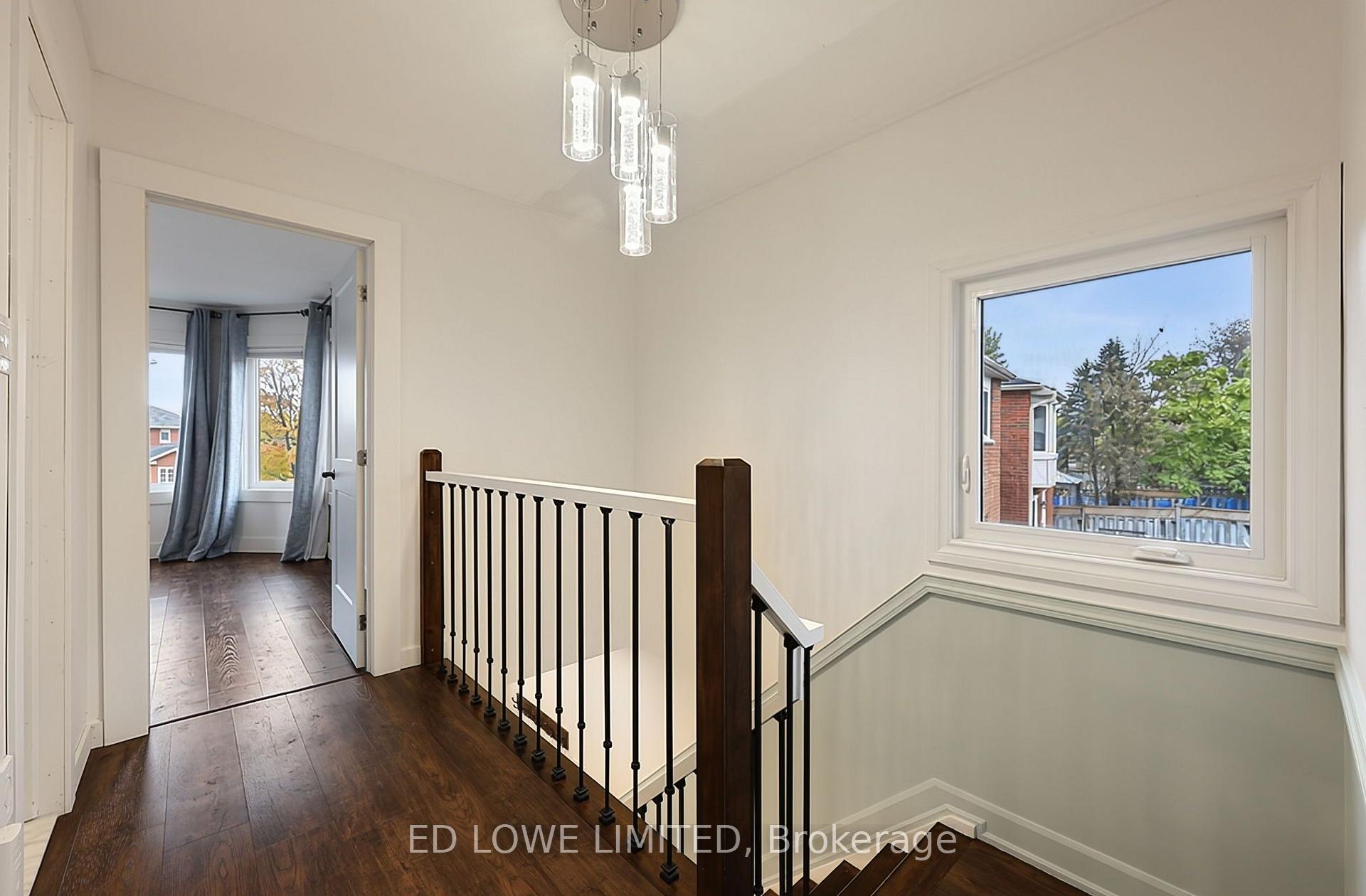 Photo 31 of 63 Weatherup Crescent, Barrie, West Bayfield — HOMEH