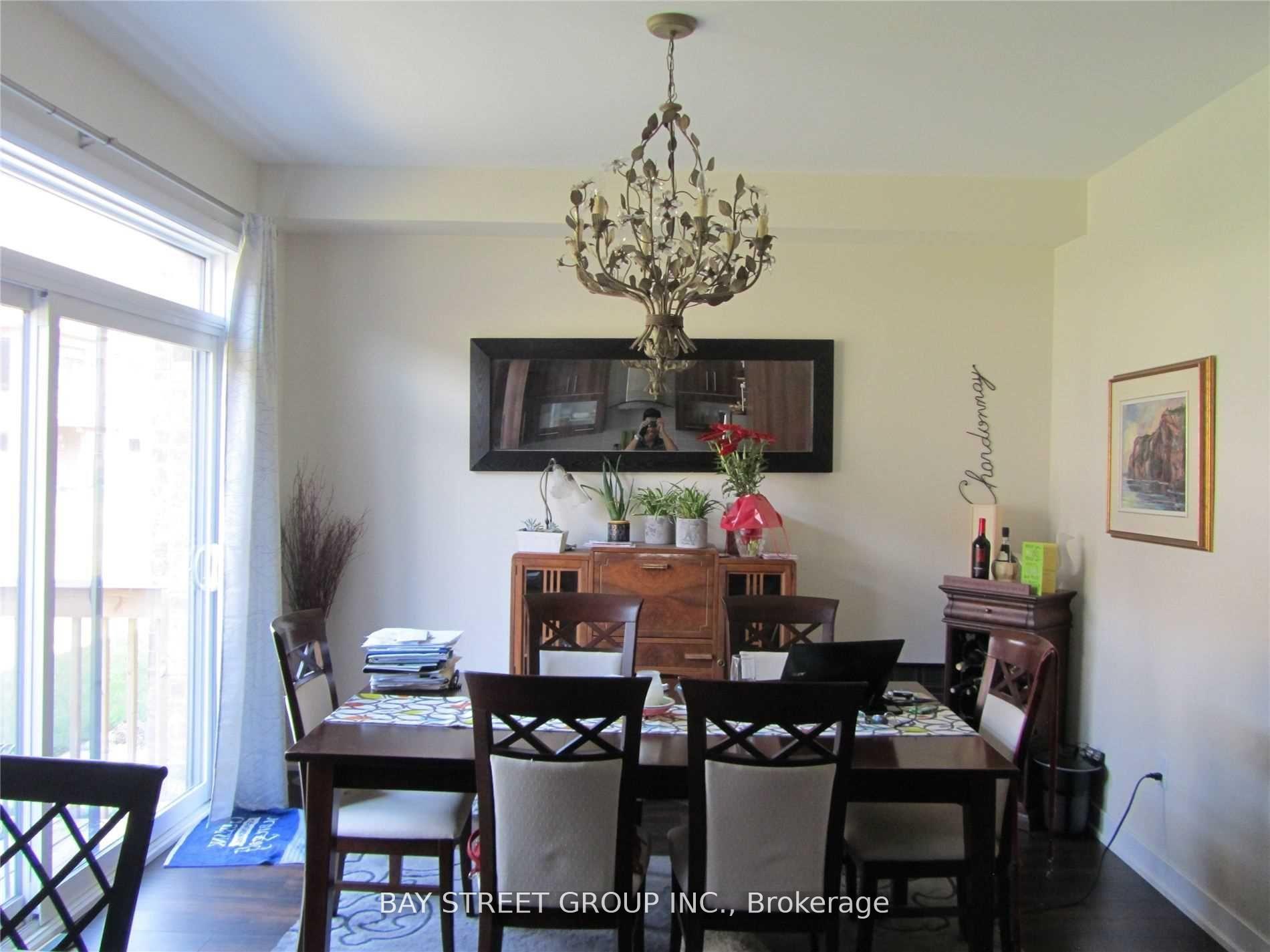 Photo 5 of 124 Vanier Street, Whitby, Pringle Creek — HOMEH