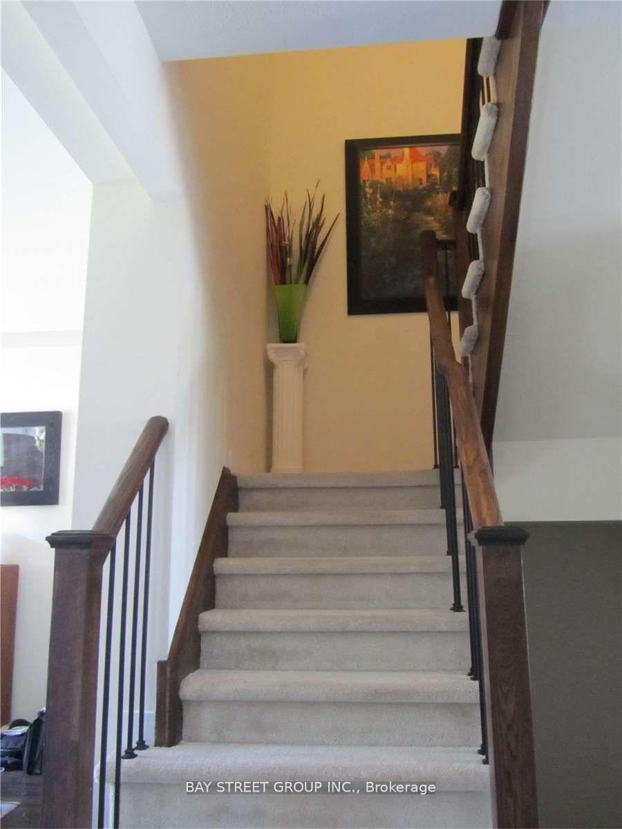 Photo 7 of 124 Vanier Street, Whitby, Pringle Creek — HOMEH
