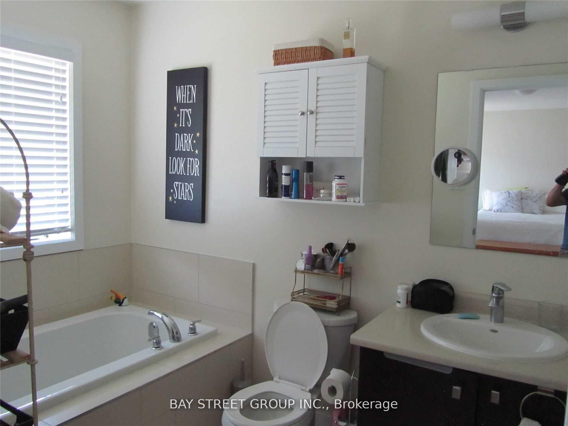 Photo 11 of 124 Vanier Street, Whitby, Pringle Creek — HOMEH