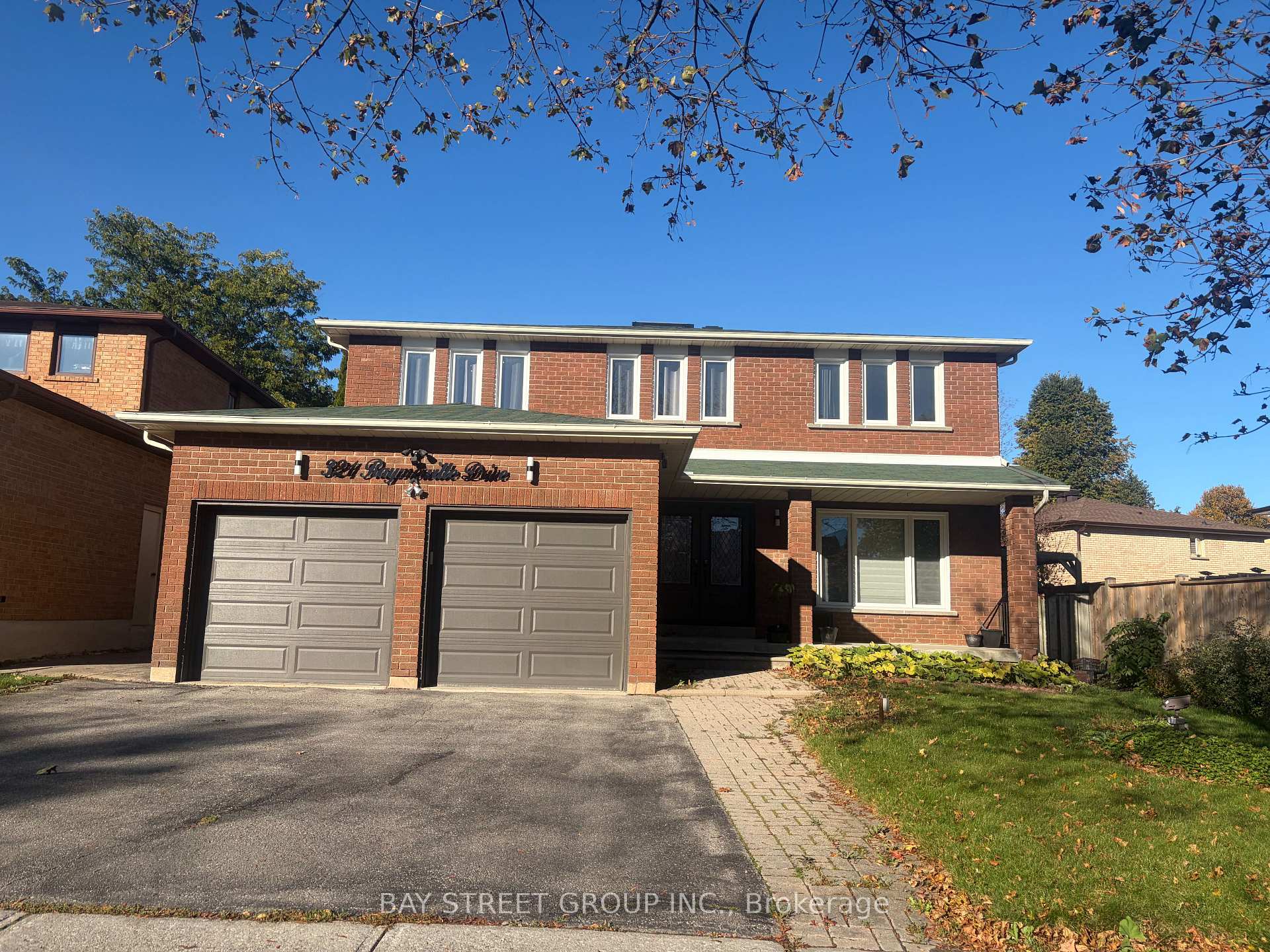 Photo 1 of 321 Raymerville Drive, Markham, Raymerville — HOMEH