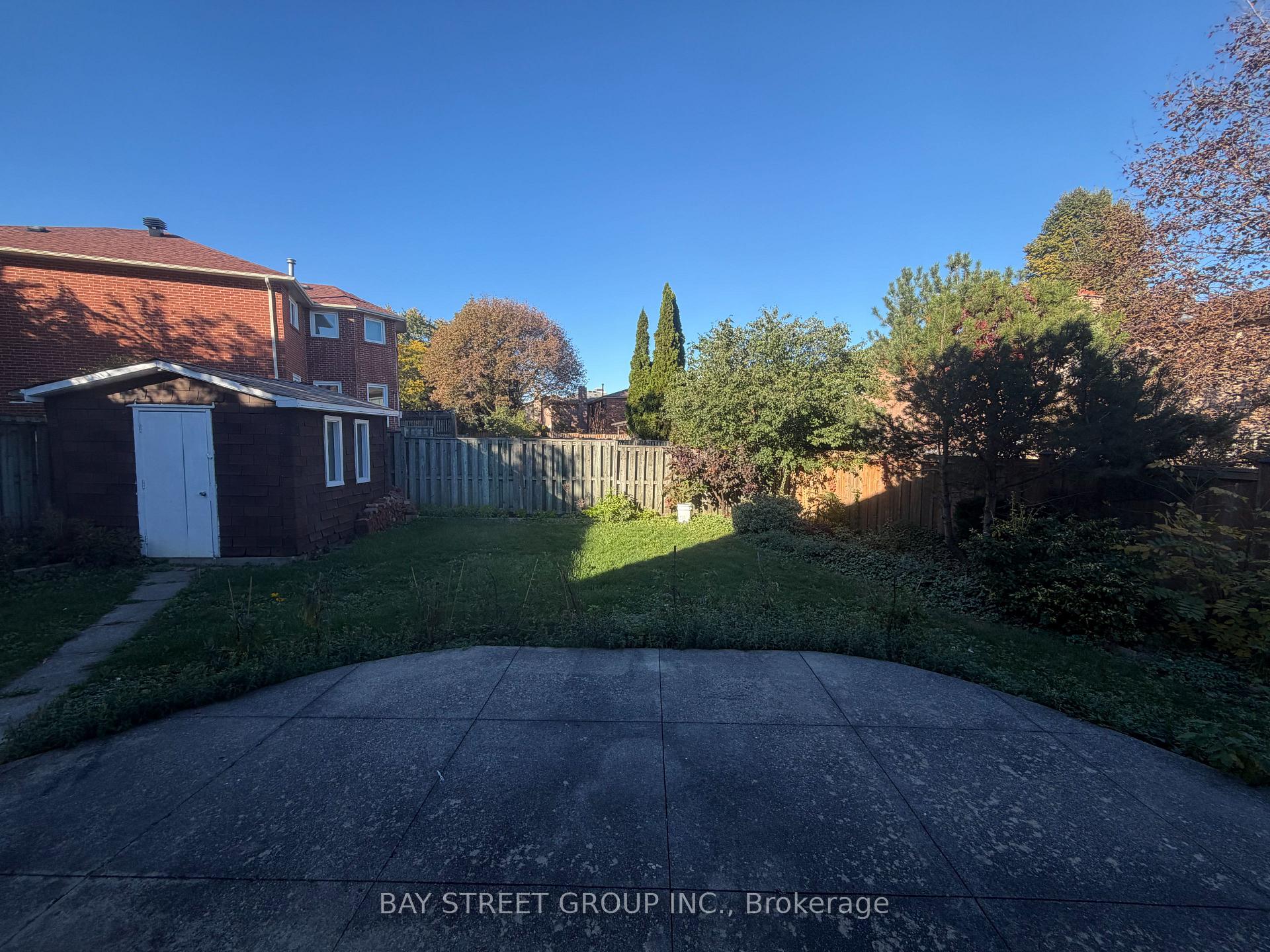 Photo 13 of 321 Raymerville Drive, Markham, Raymerville — HOMEH