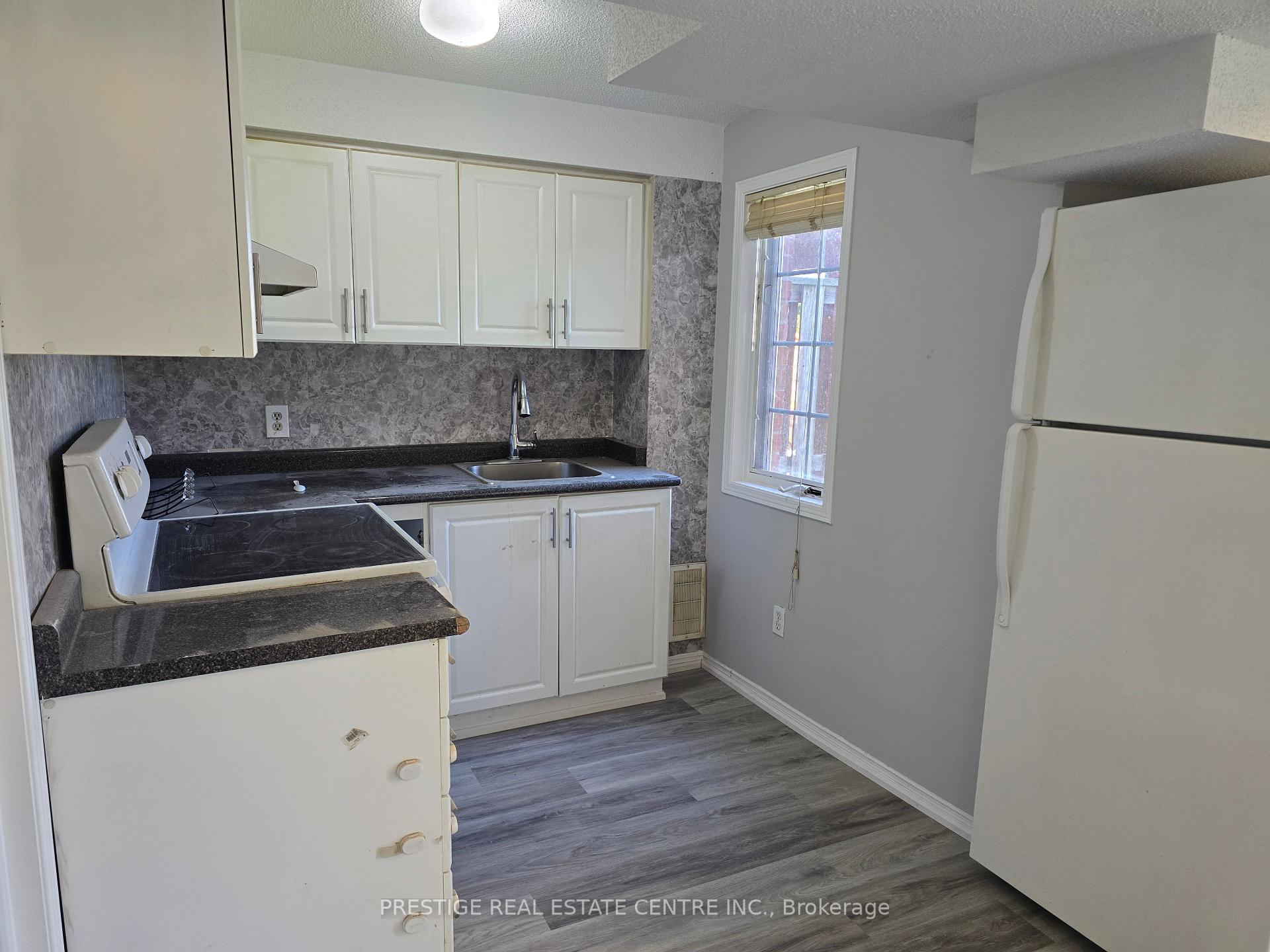 Photo 2 of 3224 Angel Pass Drive, Mississauga, Churchill Meadows — HOMEH