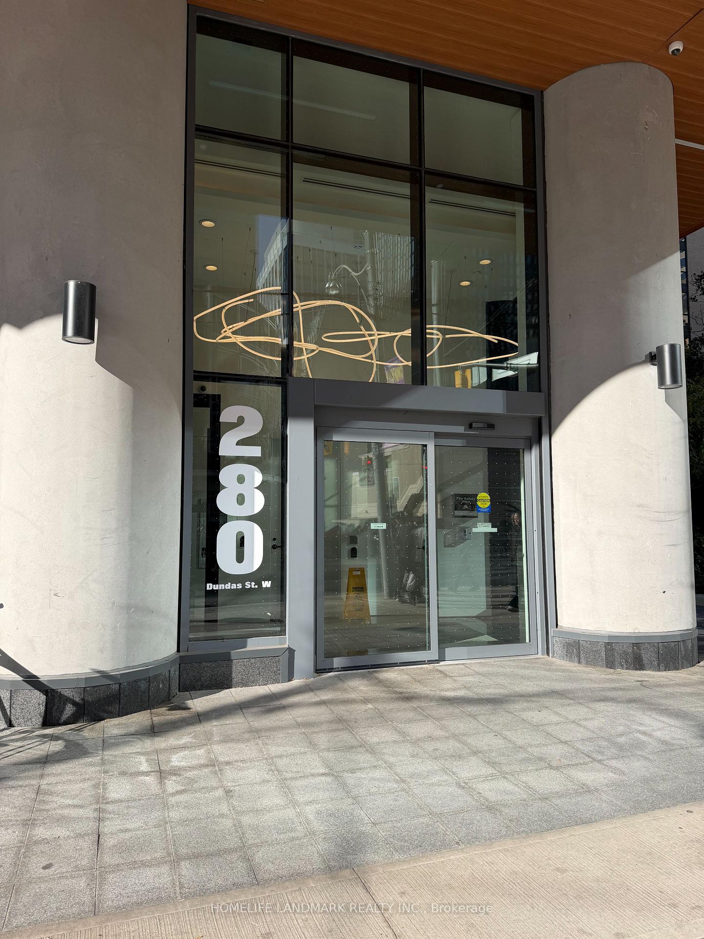 Photo 1 of Unit 1802, 280 Dundas Street W, Toronto, Kensington-Chinatown — HOMEH
