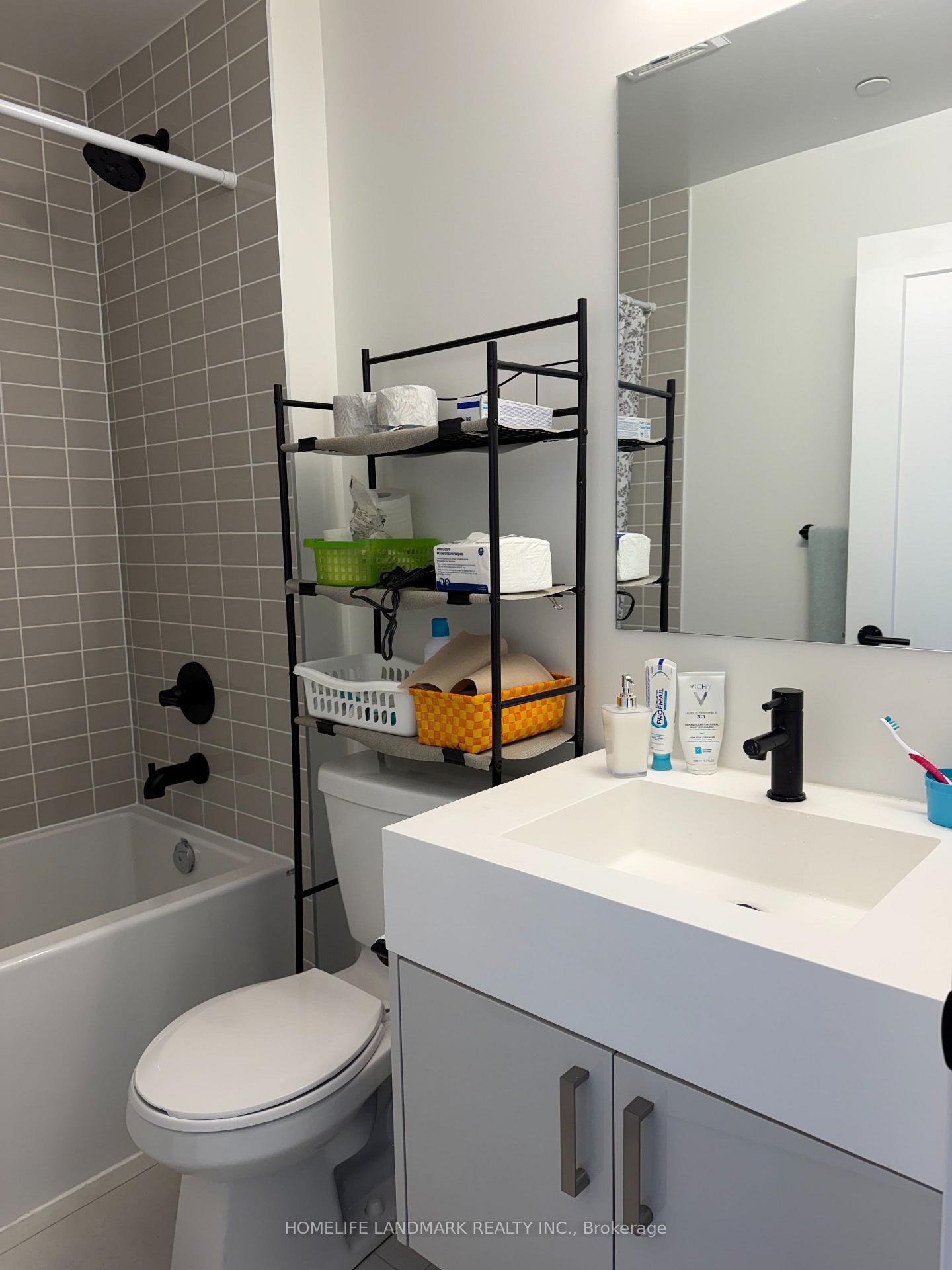 Photo 7 of Unit 1802, 280 Dundas Street W, Toronto, Kensington-Chinatown — HOMEH