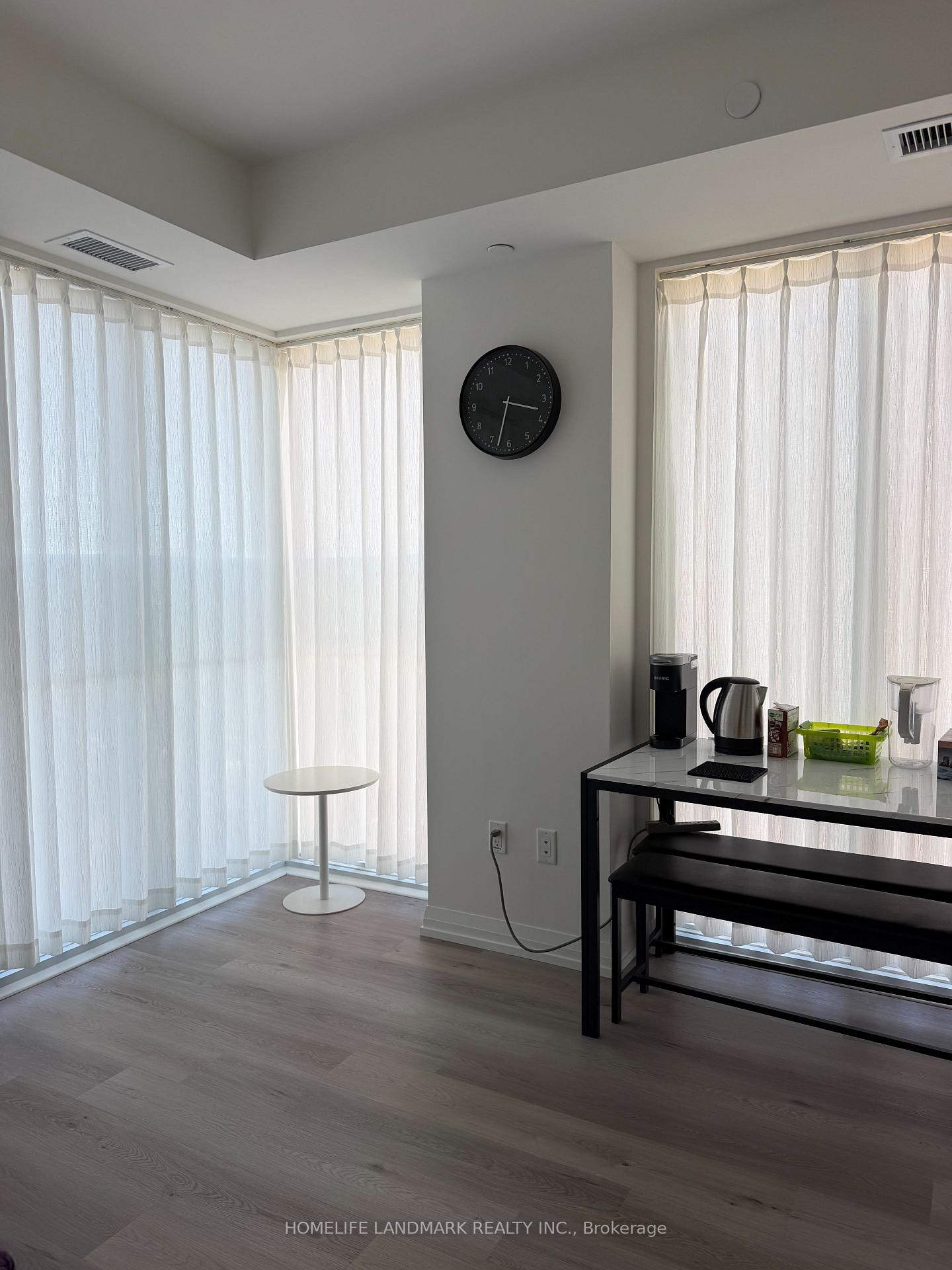 Photo 8 of Unit 1802, 280 Dundas Street W, Toronto, Kensington-Chinatown — HOMEH